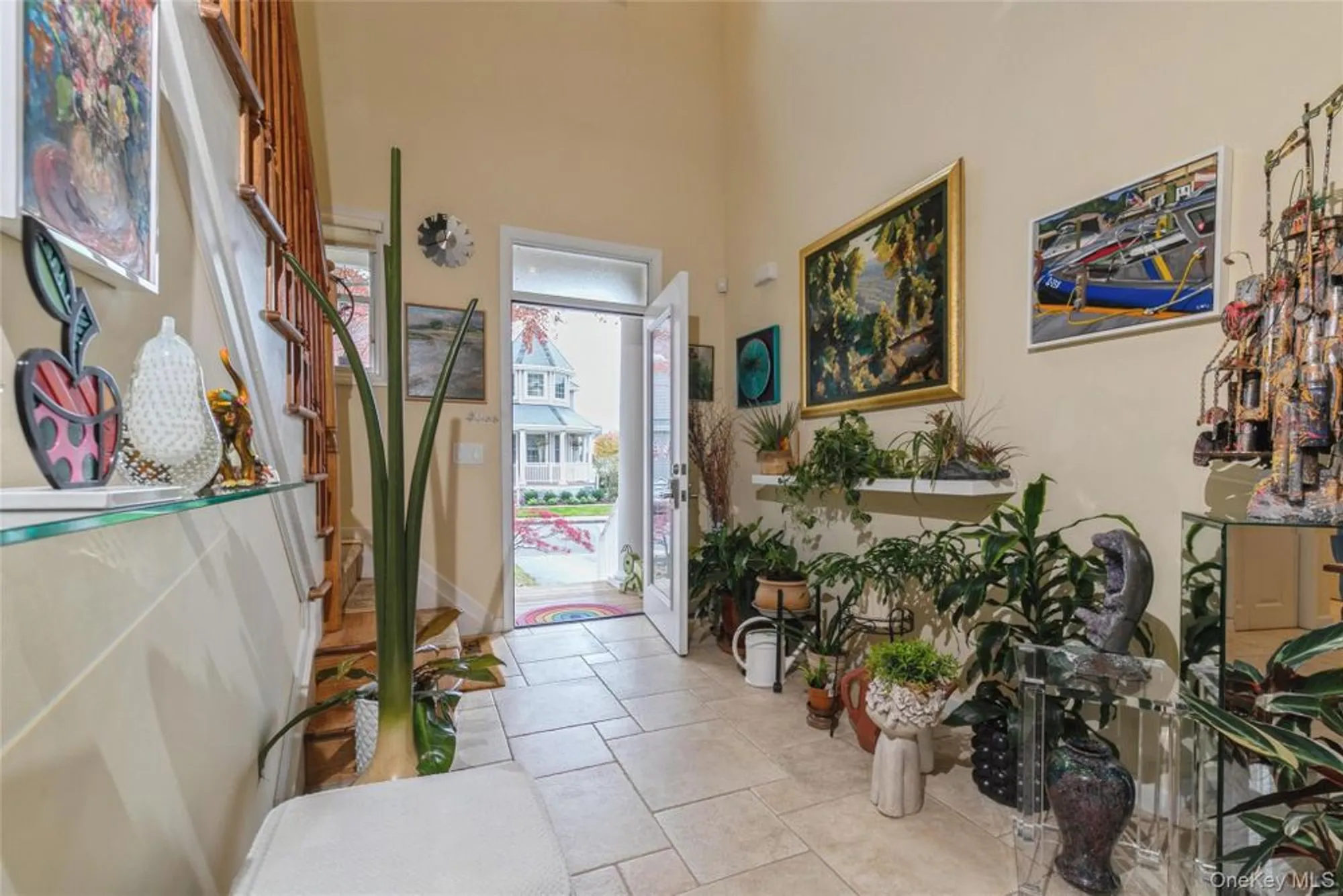 Property Slideshow image 3 of 44 | 95 cove ln, East Setauket, NY, 11733