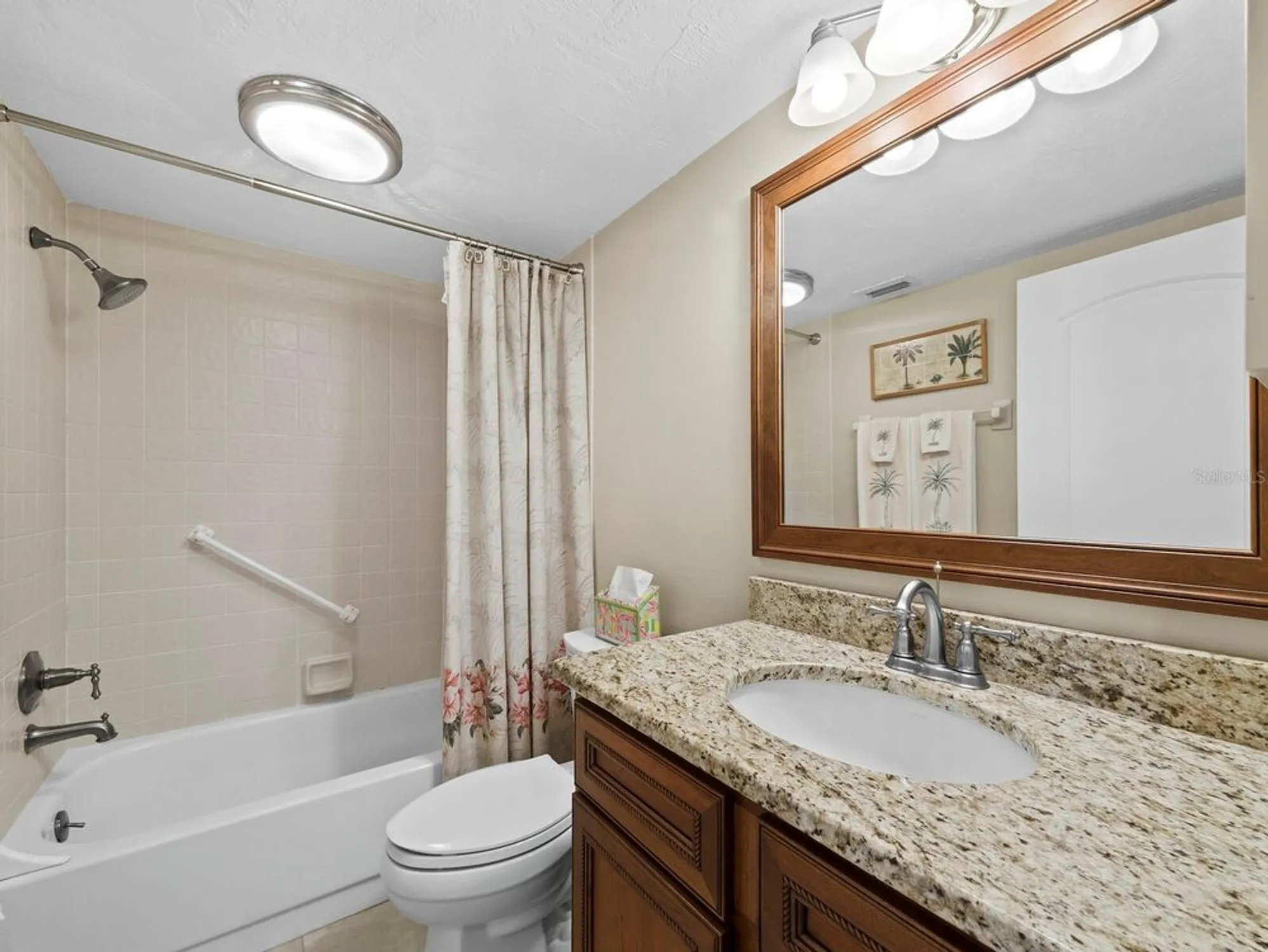 Property Slideshow image 36 of 67 | 6110 country club way 102, Sarasota, FL, 34243