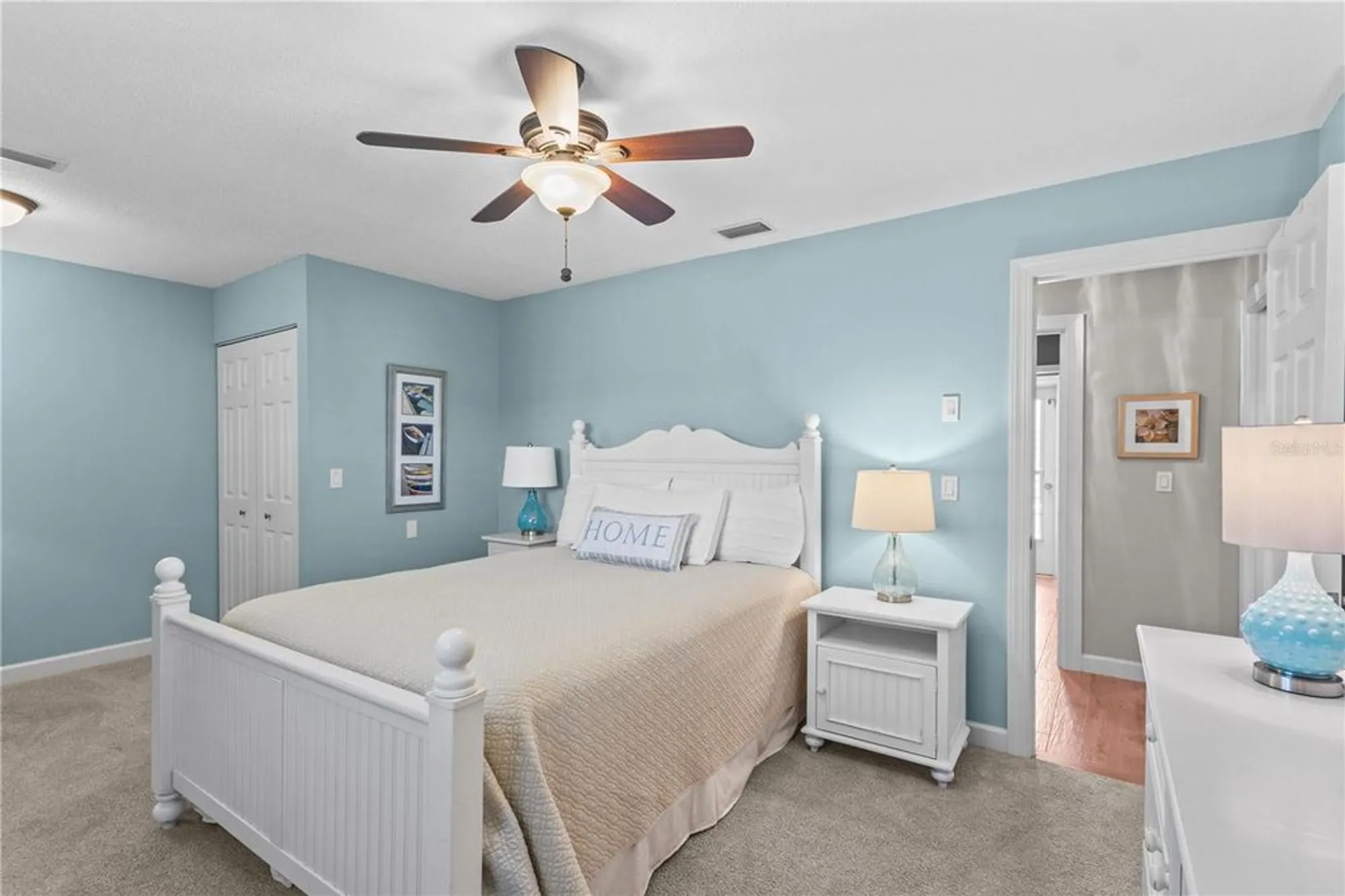 Property Slideshow image 33 of 64 | 557 warwick ct, Venice, FL, 34293