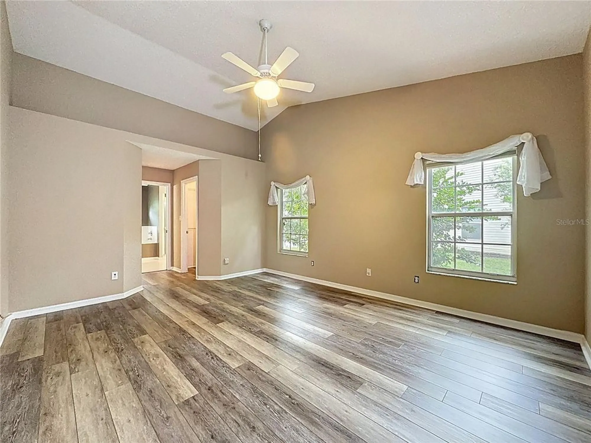 Property Slideshow image 21 of 43 | 4614 river ridge dr, Leesburg, FL, 34748