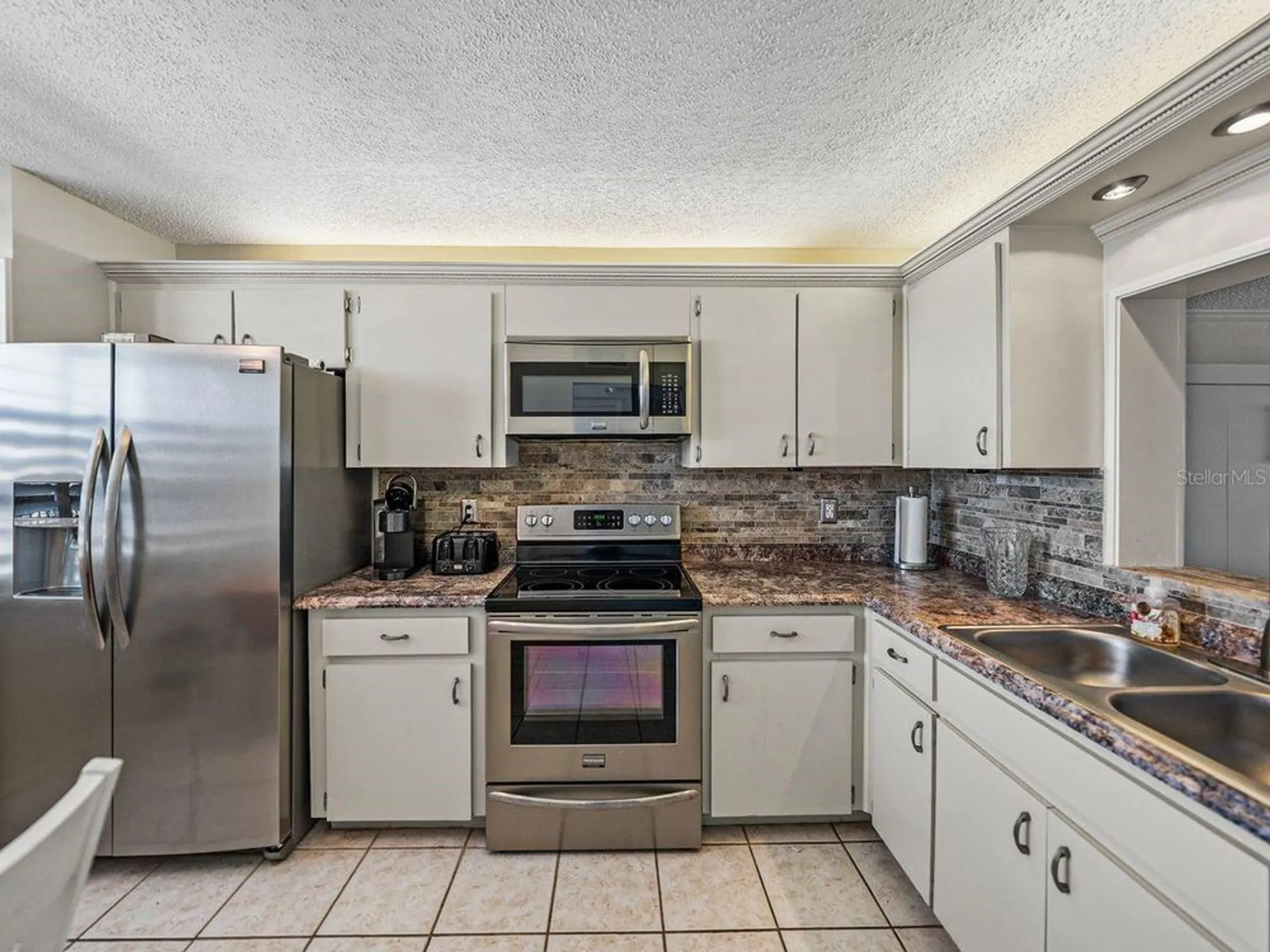 Property Slideshow image 6 of 80 | 7600 sun island dr 703, South Pasadena, FL, 33707