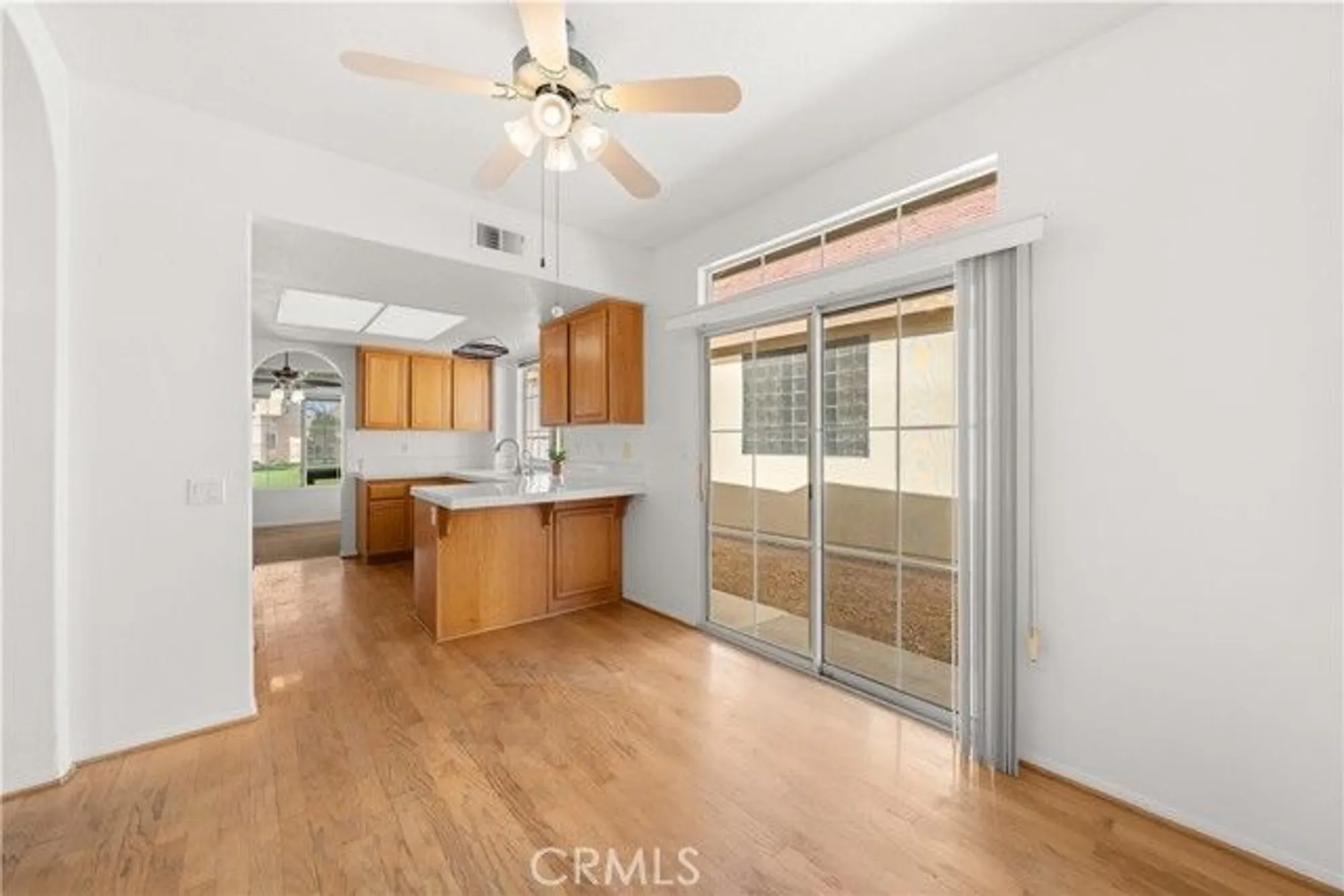 Property Slideshow image 38 of 60 | 19598 rolling green dr, Apple Valley, CA, 92308