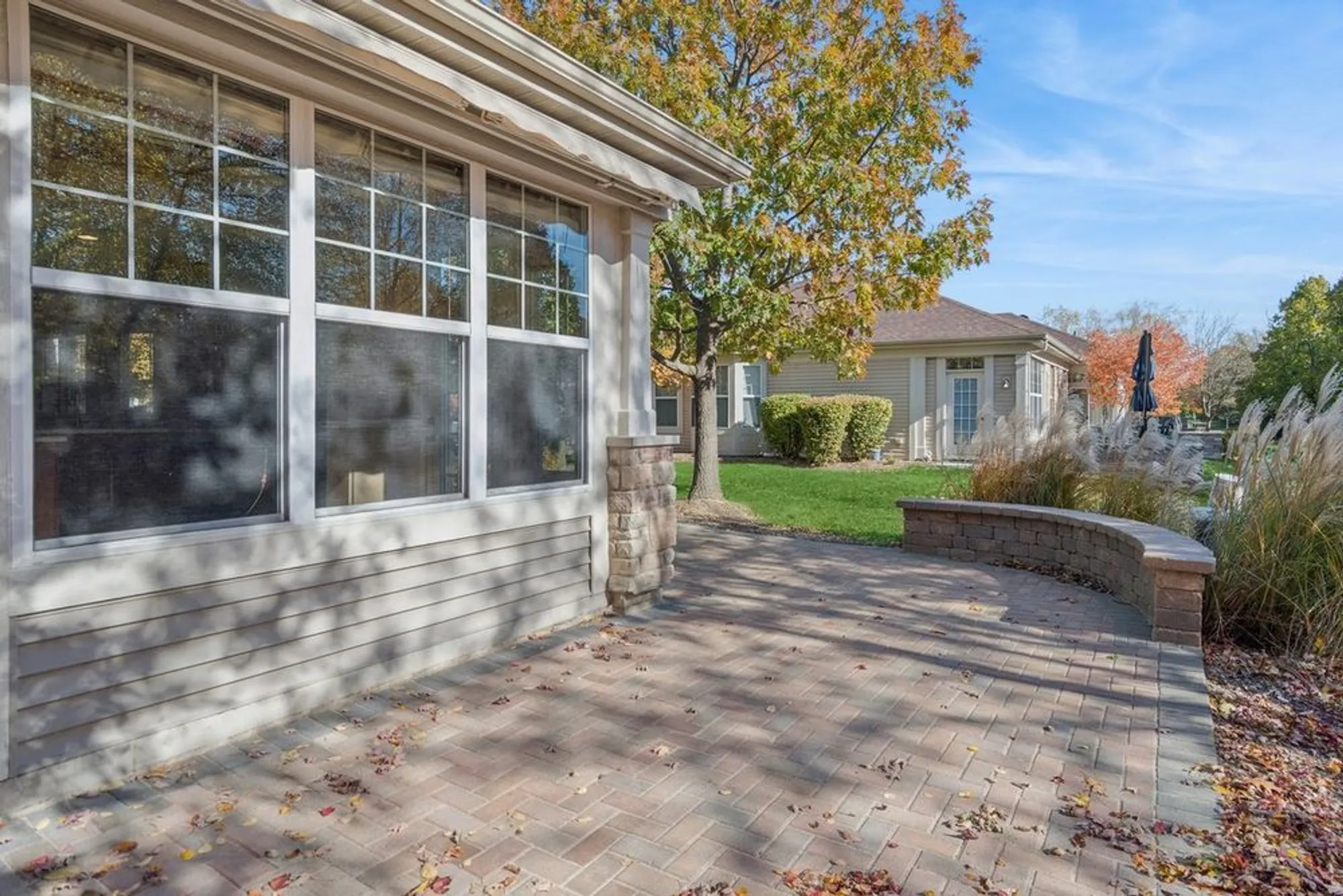Property Slideshow image 21 of 44 | 2905 normandy cir, Naperville, IL, 60564