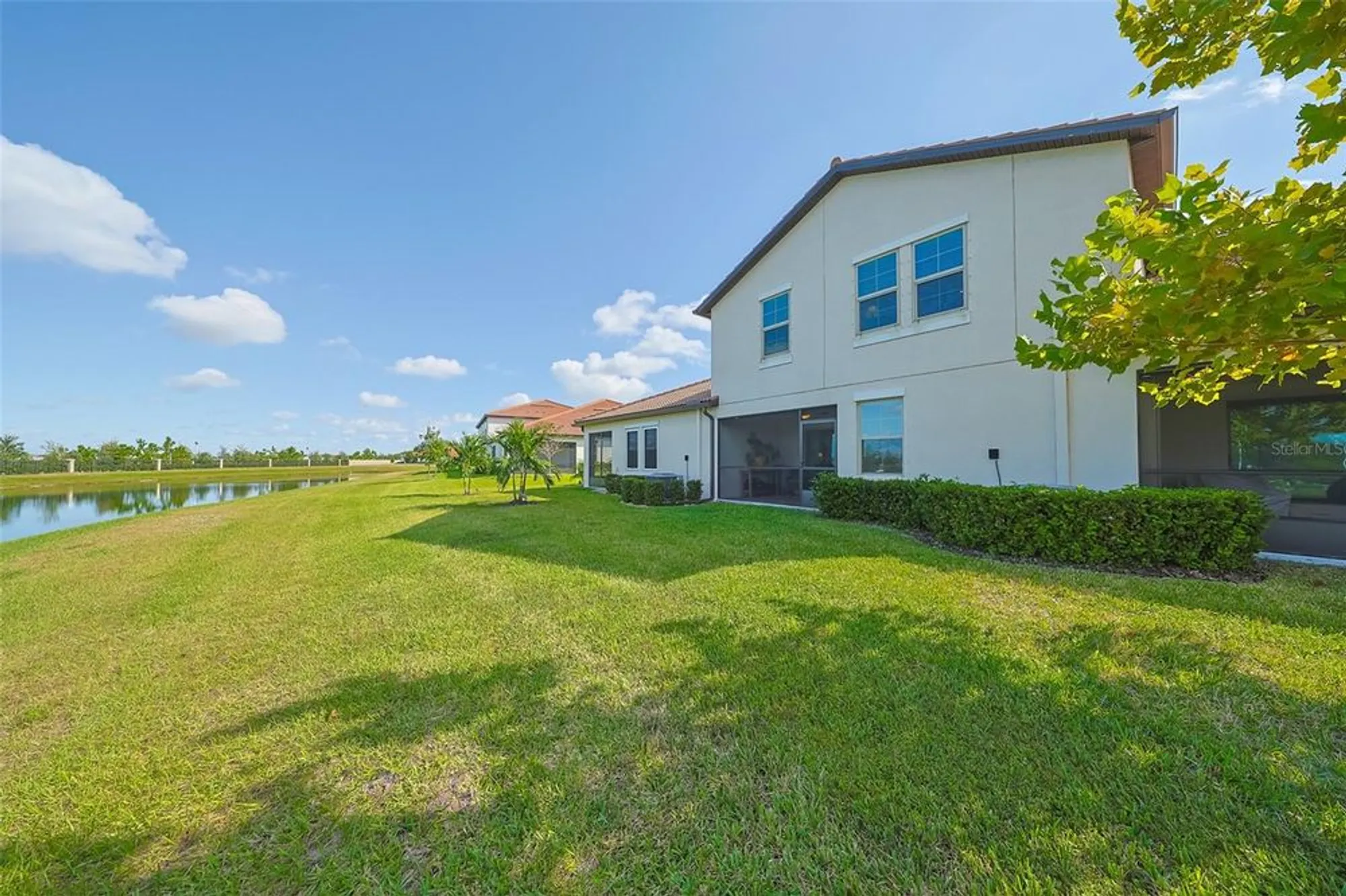 Property Slideshow image 35 of 58 | 17041 pocket reel ln, Wimauma, FL, 33598