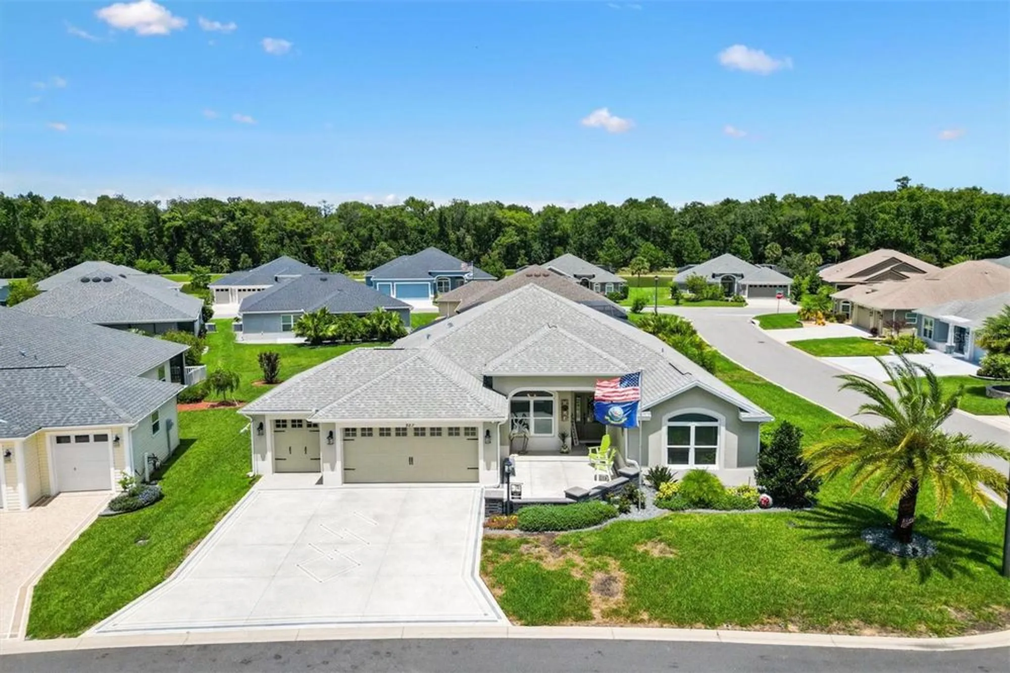 Property Slideshow image 1 of 42 | 987 frederick ter, The Villages, FL, 32163