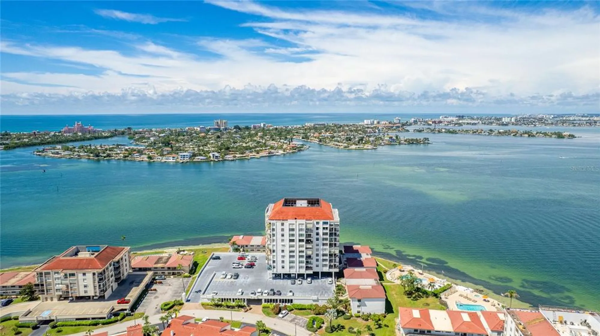 Property Slideshow image 5 of 27 | 6265 sun blvd apt 1004, Saint Petersburg, FL, 33715