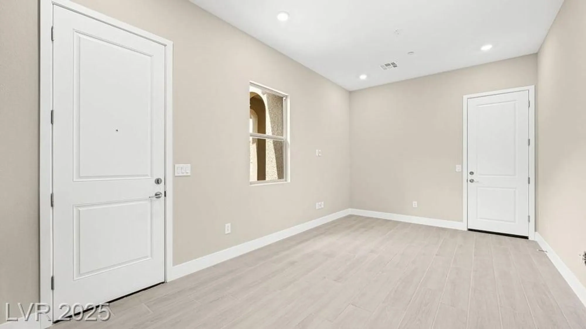 Property Slideshow image 30 of 48 | 237 paraggi bay dr, Henderson, NV, 89011