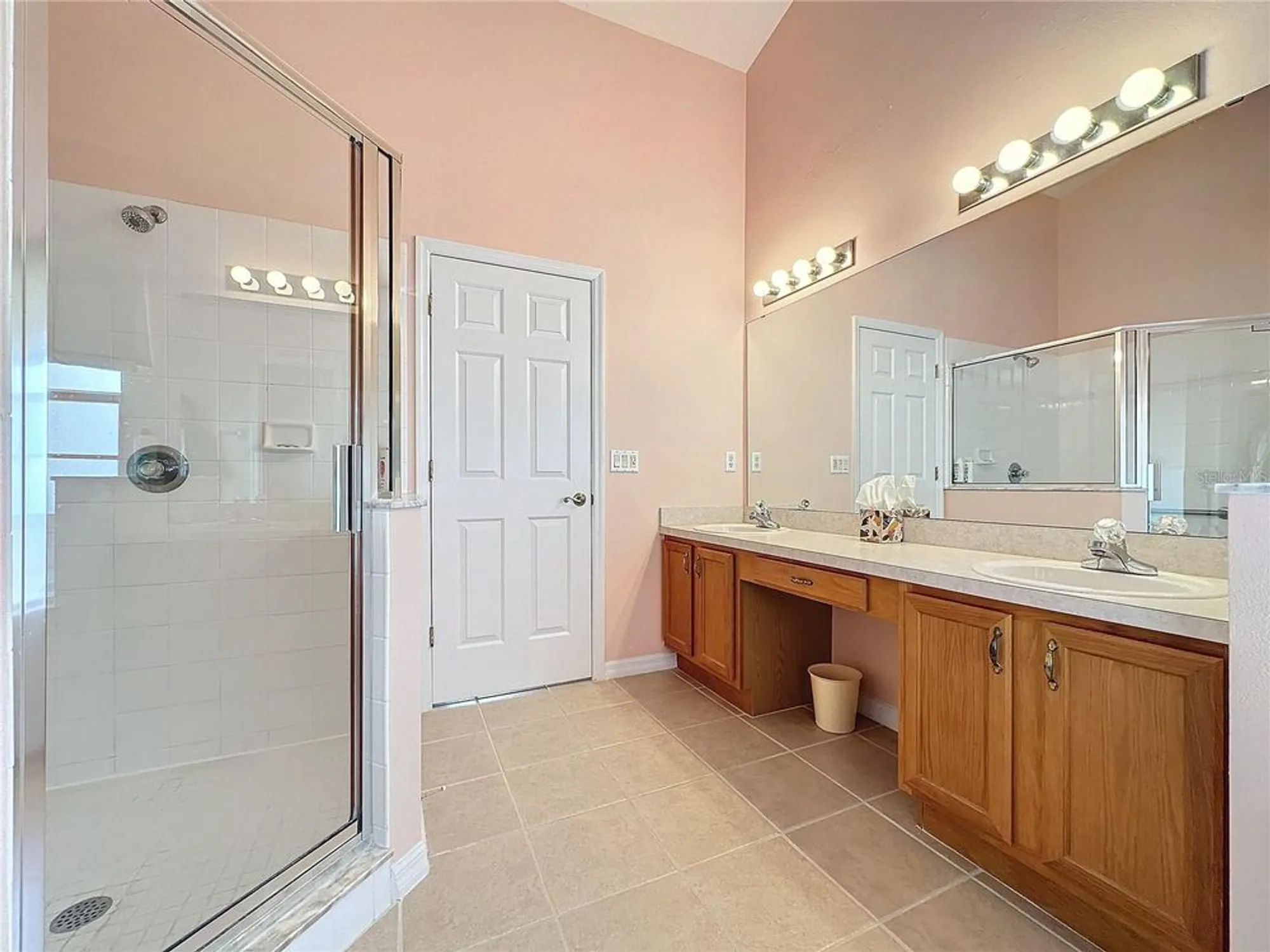 Property Slideshow image 26 of 54 | 4634 summerbridge cir, Leesburg, FL, 34748