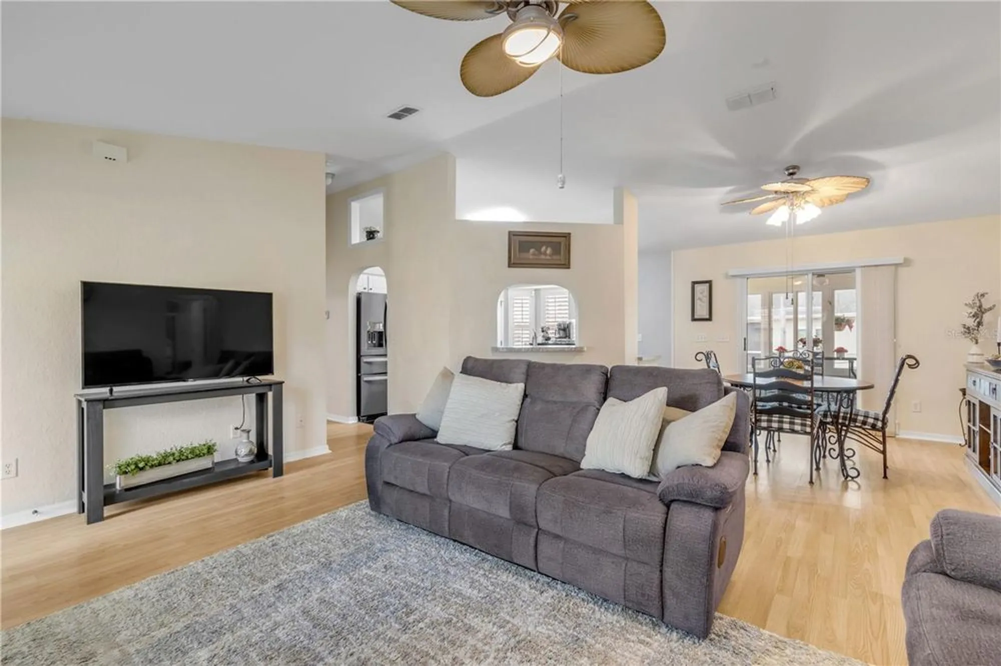 Property Slideshow image 6 of 73 | 17490 se 110th ter, Summerfield, FL, 34491