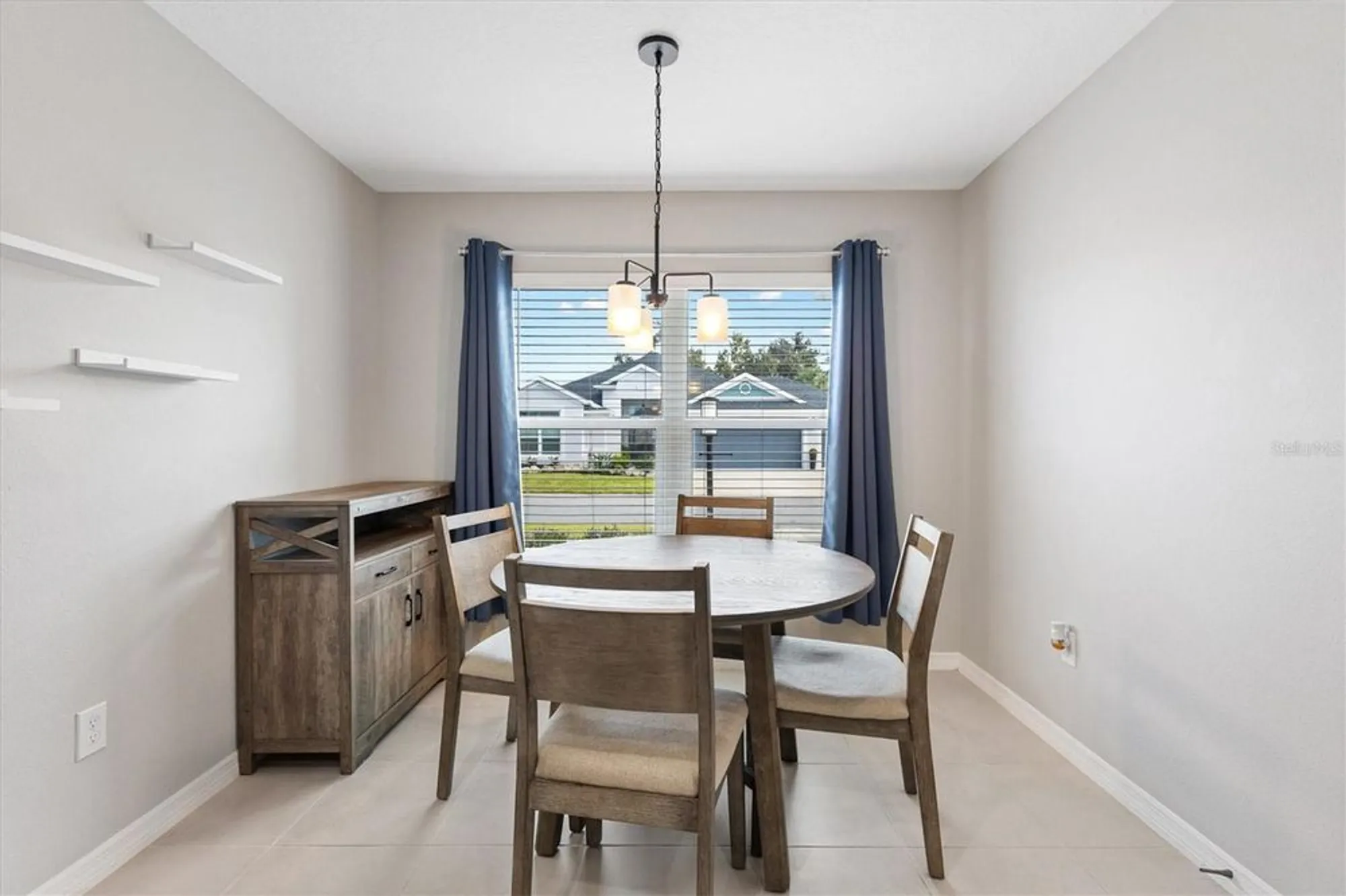 Property Slideshow image 6 of 40 | 2202 landrea loop, The Villages, FL, 32163