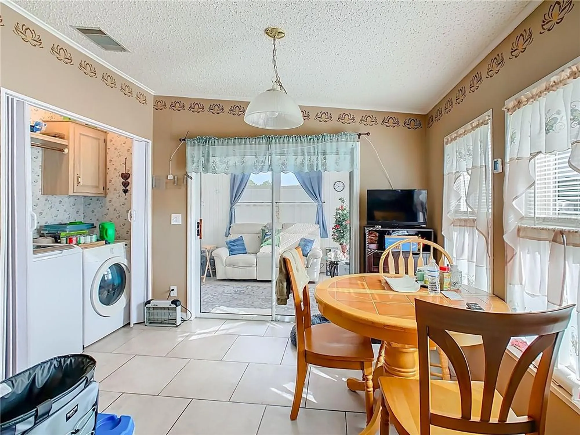 Property Slideshow image 9 of 66 | 2165 cypress cross dr, Lakeland, FL, 33810