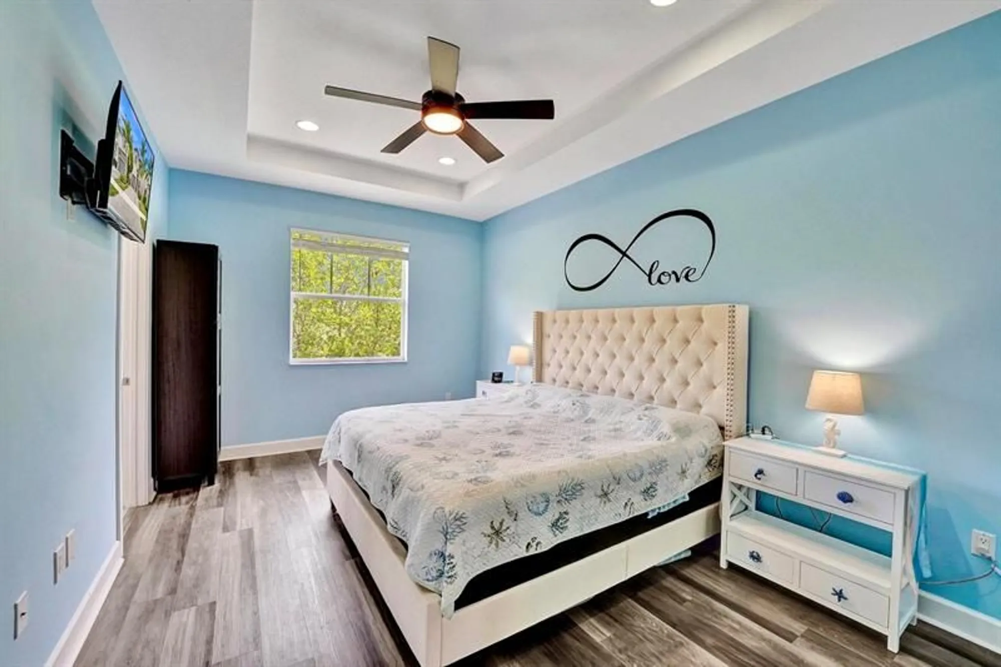 Property Slideshow image 23 of 47 | 4700 nw 48th ave, Tamarac, FL, 33319