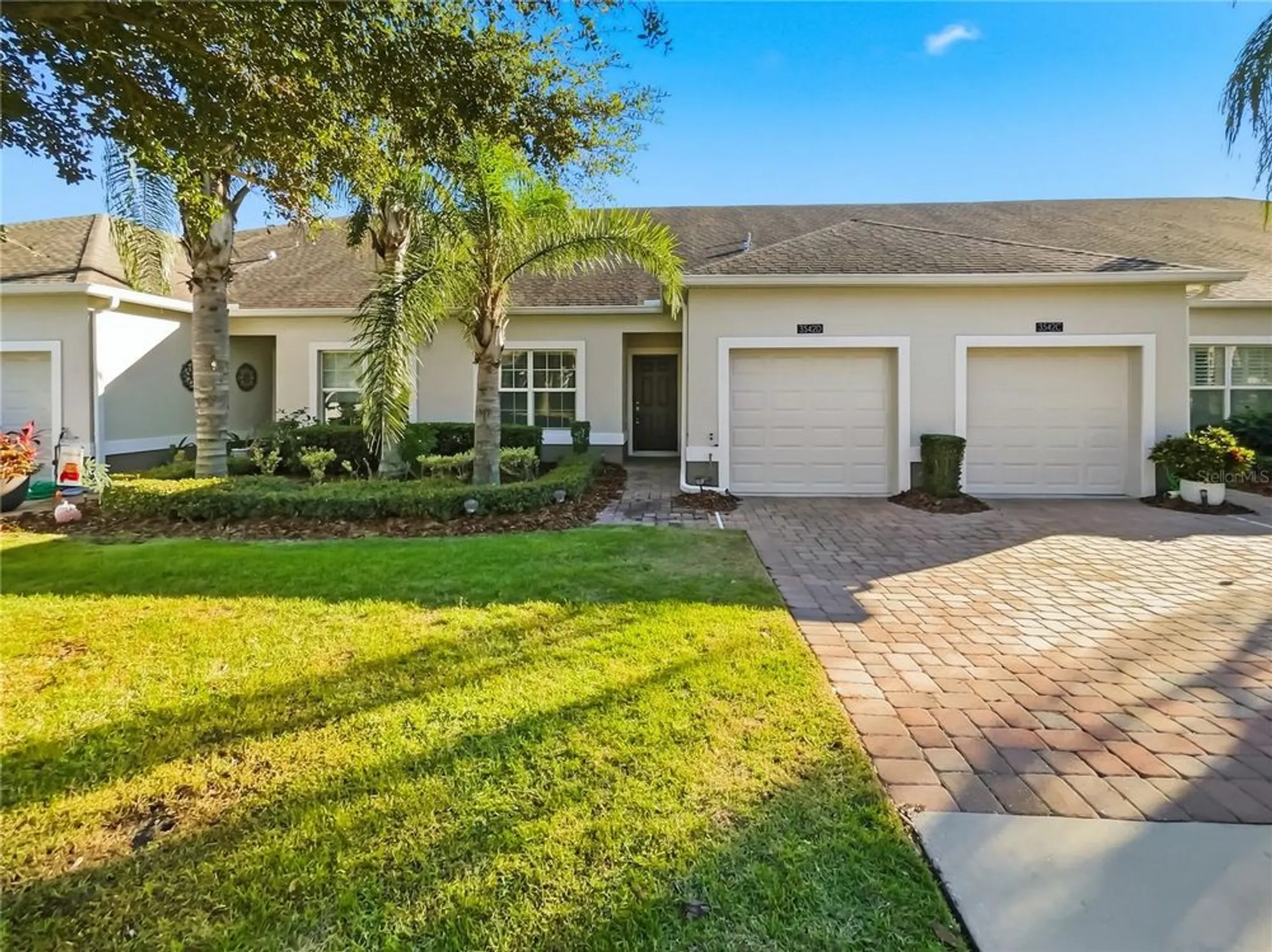Property Slideshow image 2 of 20 | 3542 fairwaters ct d, Clermont, FL, 34711
