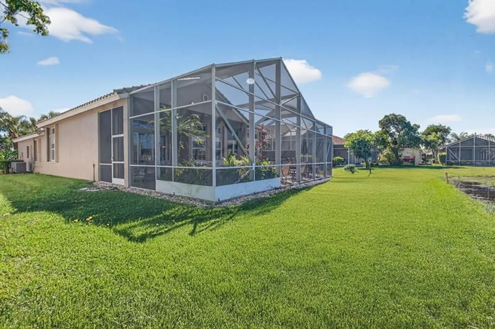 Property Slideshow image 53 of 87 | 9309 vercelli st, Lake Worth, FL, 33467