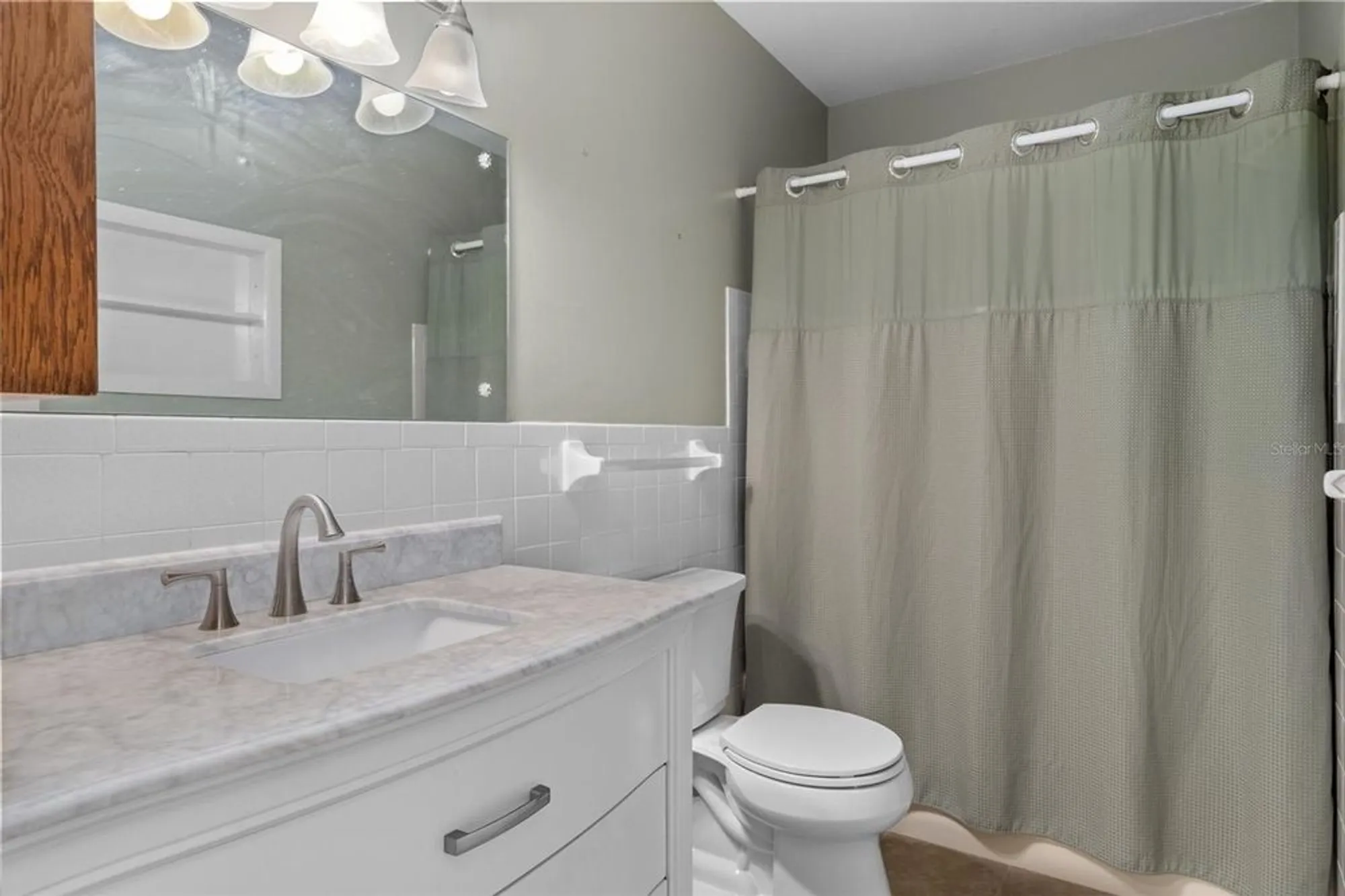 Property Slideshow image 37 of 61 | 2440 world parkway blvd 38, Clearwater, FL, 33763