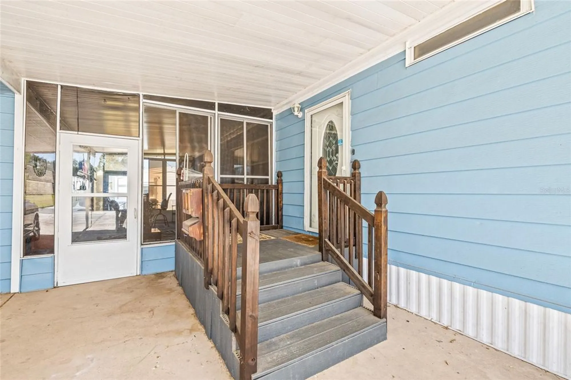 Property Slideshow image 2 of 34 | 1576 longbow dr, Lakeland, FL, 33810