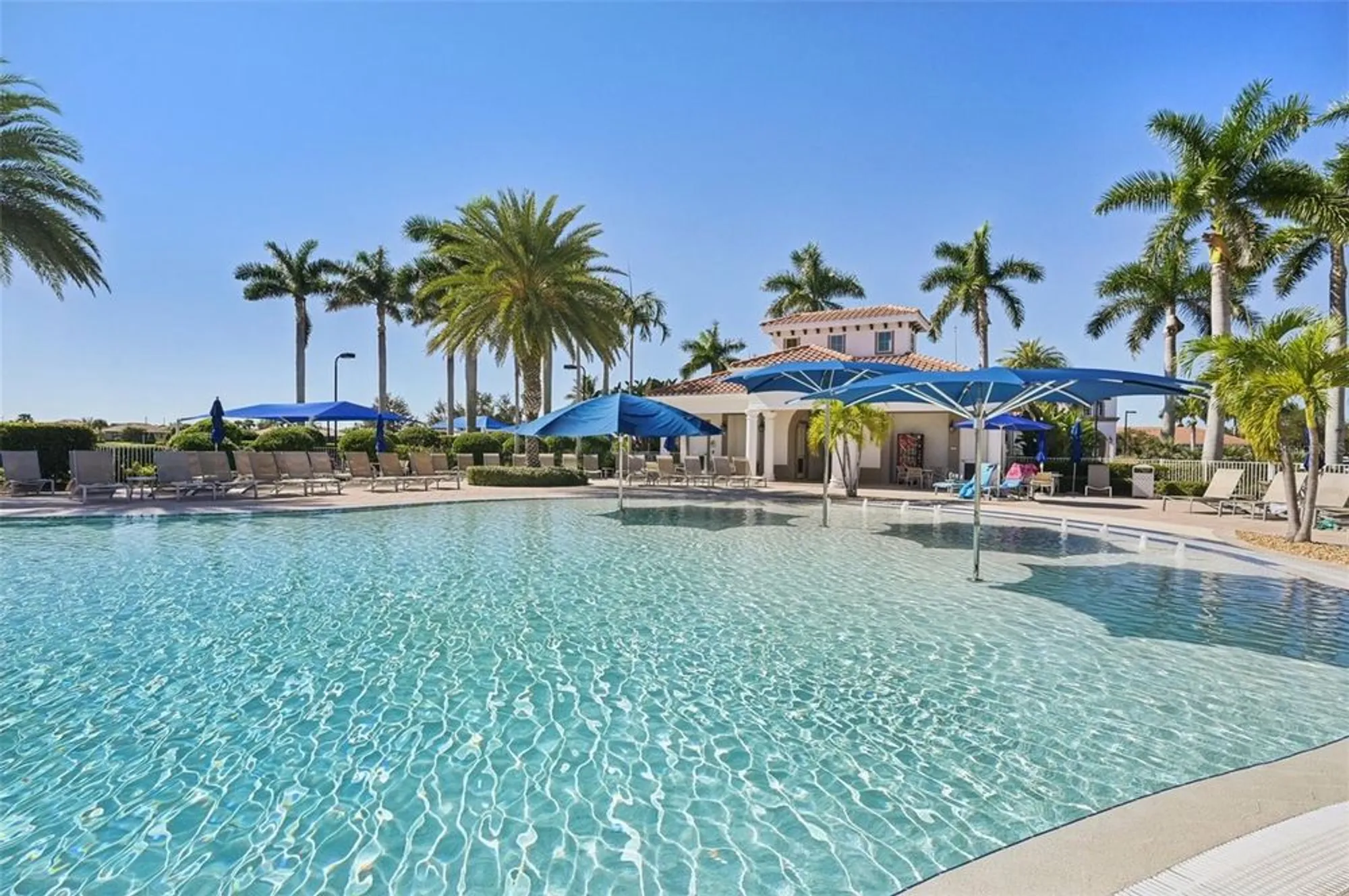 Property Slideshow image 41 of 51 | 19220 isadora st, Venice, FL, 34293