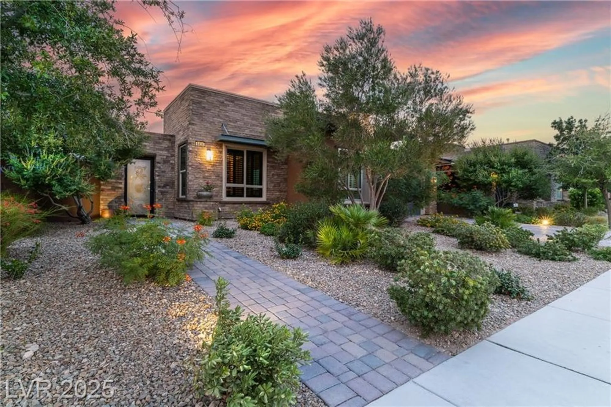 Property Slideshow image 64 of 93 | 6826 regency crest ave, Las Vegas, NV, 89148