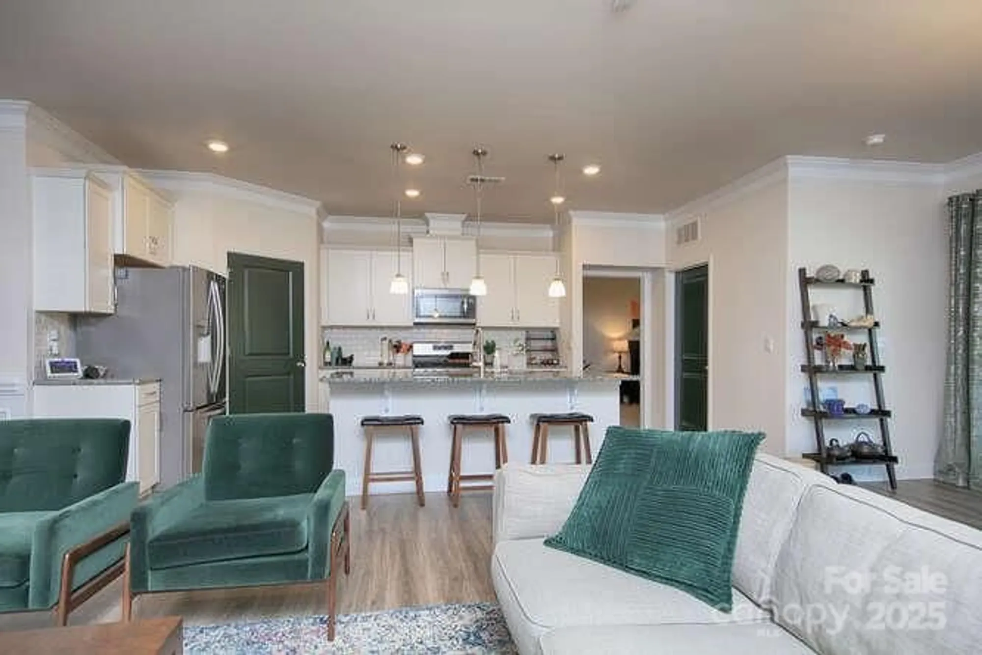 Property Slideshow image 19 of 47 | 4245 millstream rd, Denver, NC, 28037