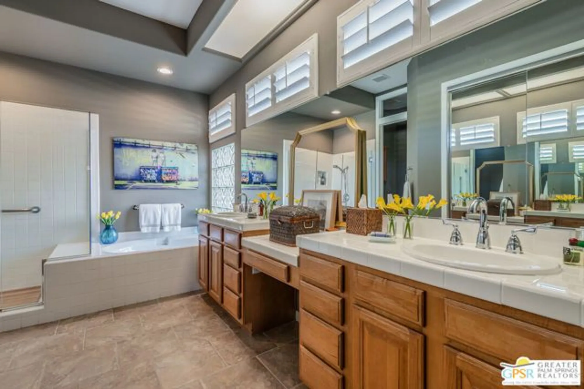 Property Slideshow image 15 of 36 | 35866 crescent st, Palm Desert, CA, 92211