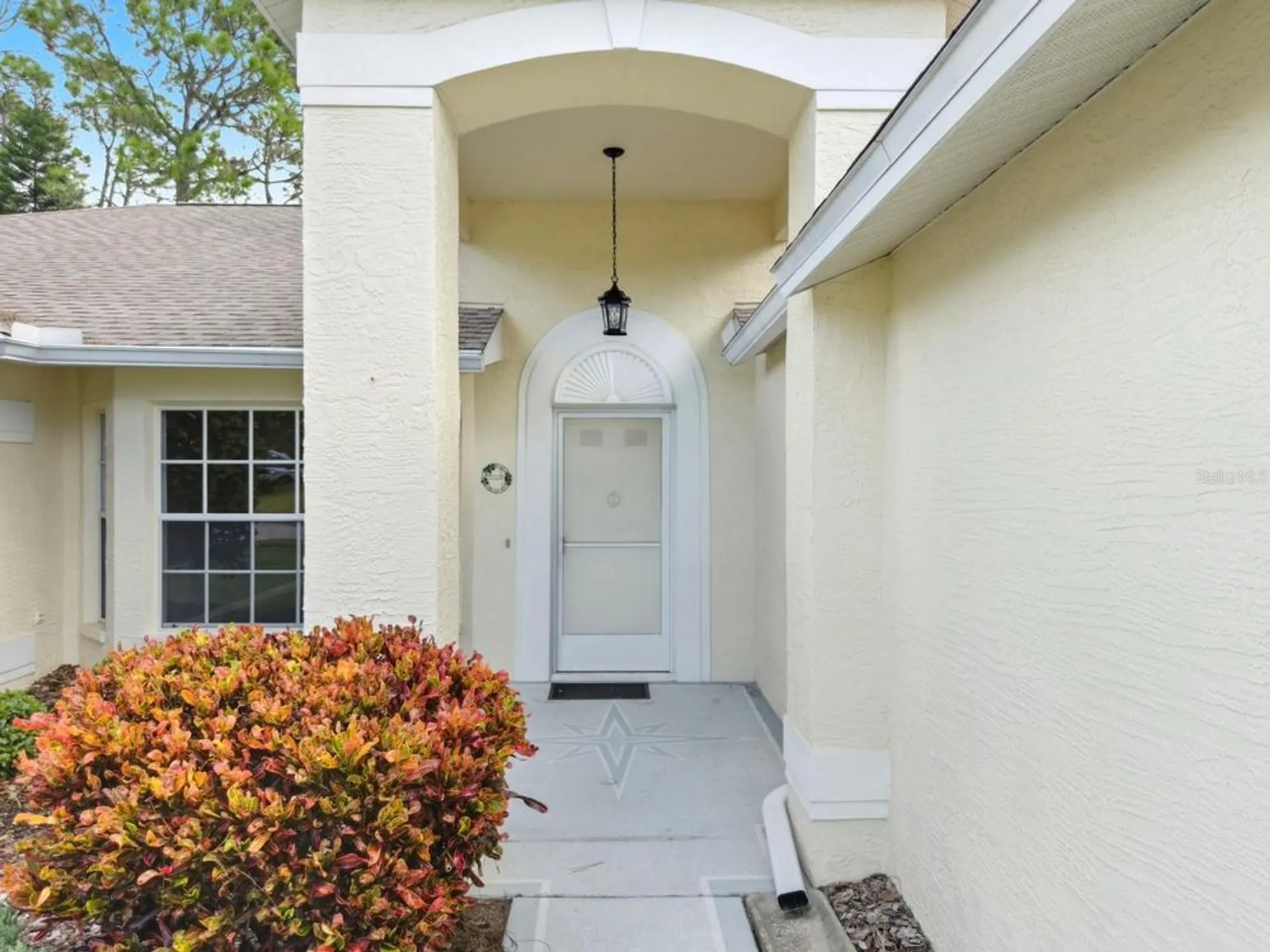 Property Slideshow image 5 of 66 | 11309 sun tree rd, Hudson, FL, 34667