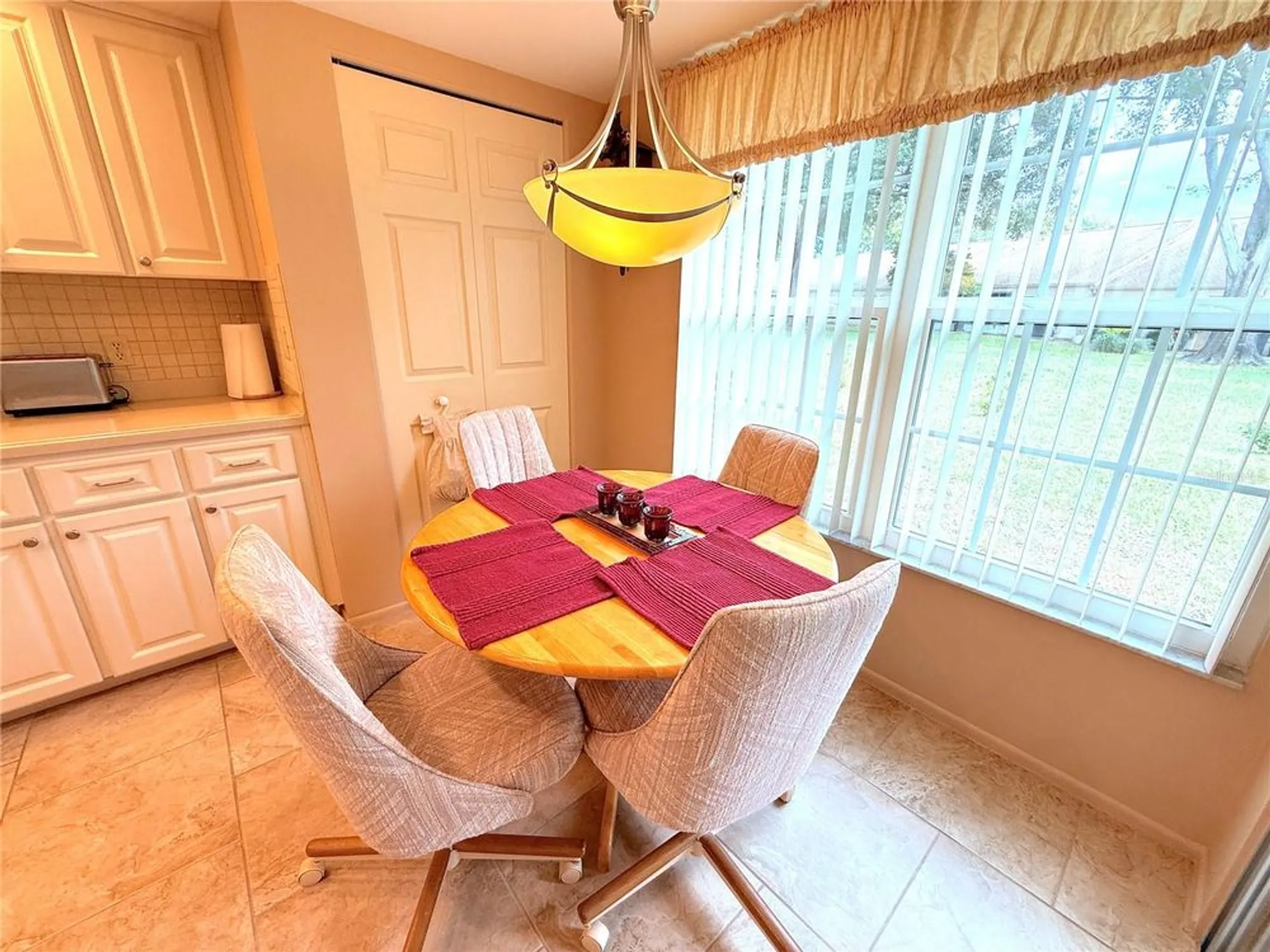 Property Slideshow image 9 of 36 | 11508 orleans ln, Port Richey, FL, 34668