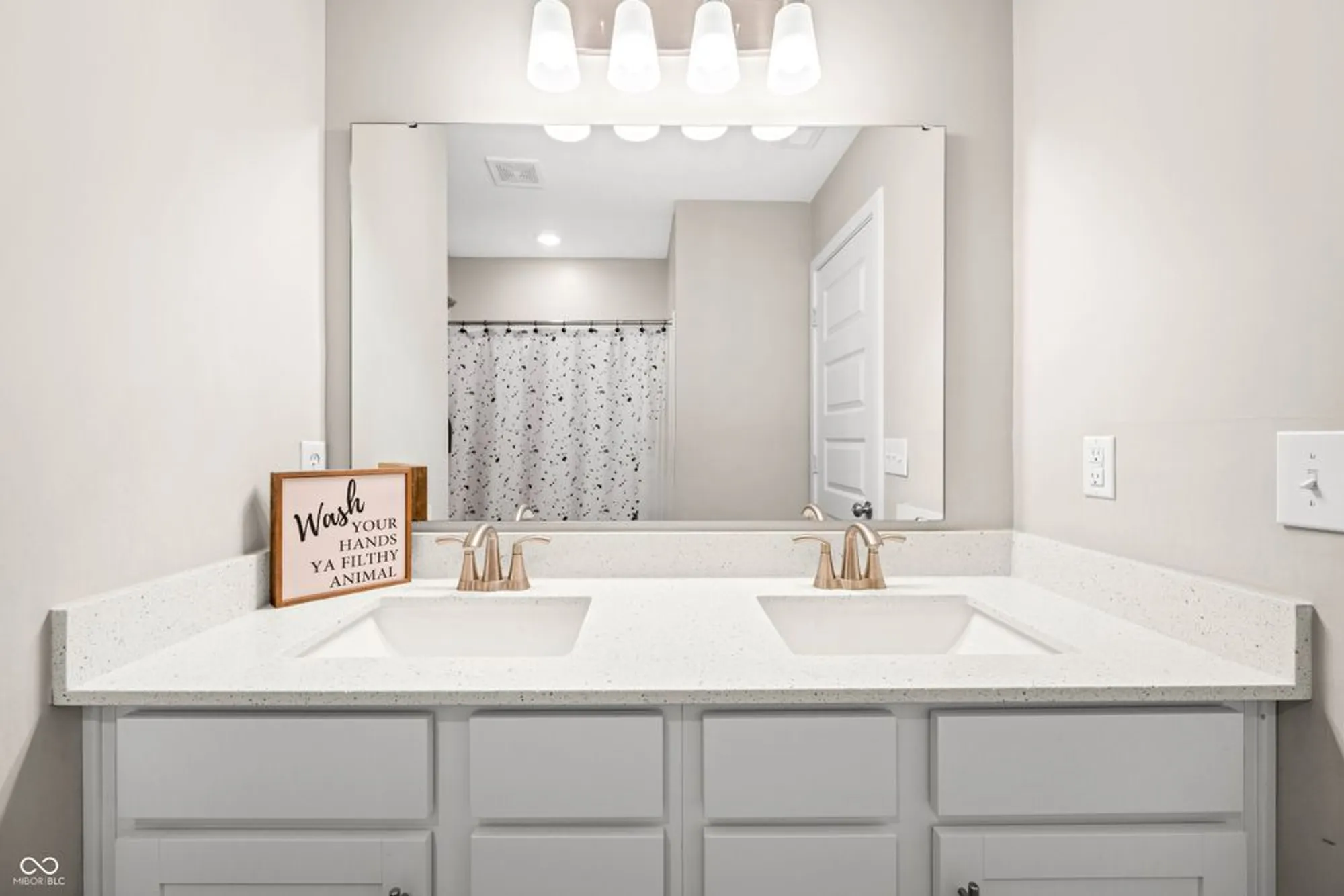 Property Slideshow image 42 of 56 | 4231 viewforth ln, Bargersville, IN, 46106