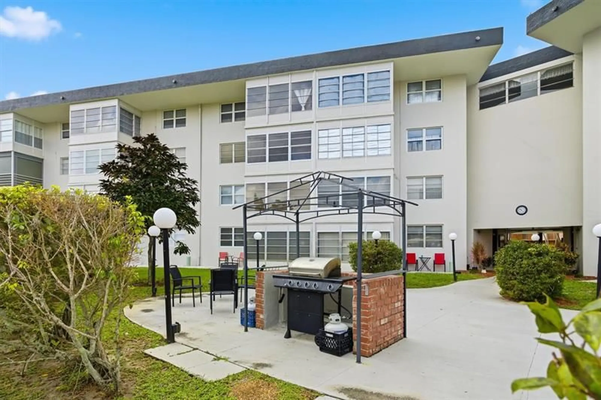 Property Slideshow image 37 of 44 | 2991 nw 46th ave 410, Lauderdale Lakes, FL, 33313