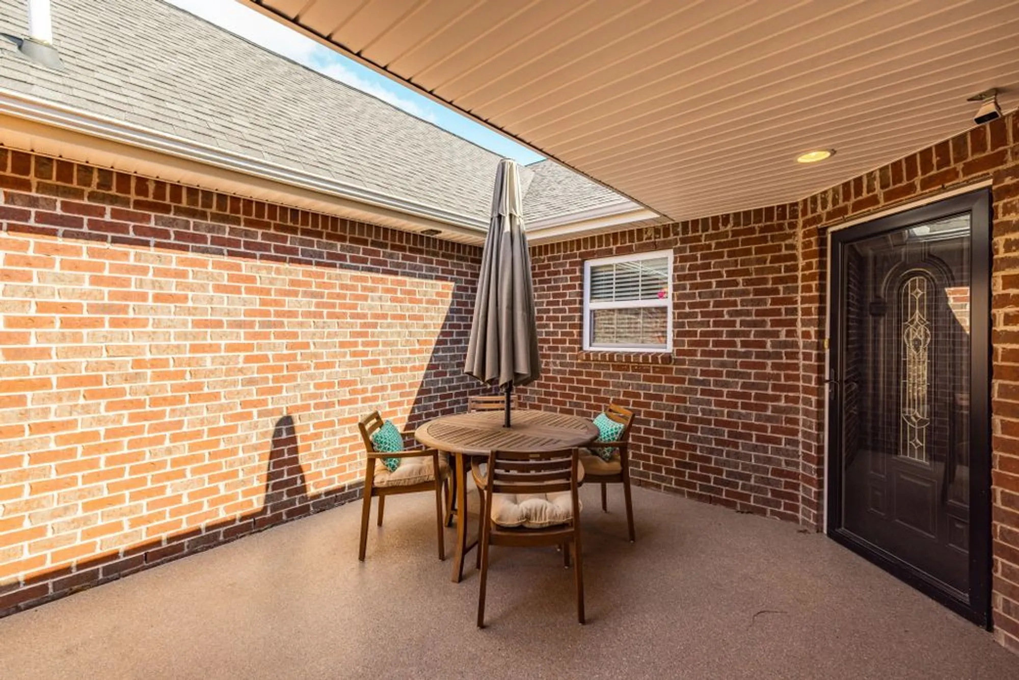 Property Slideshow image 10 of 68 | 395 devon chase hl unit 5104, Gallatin, TN, 37066