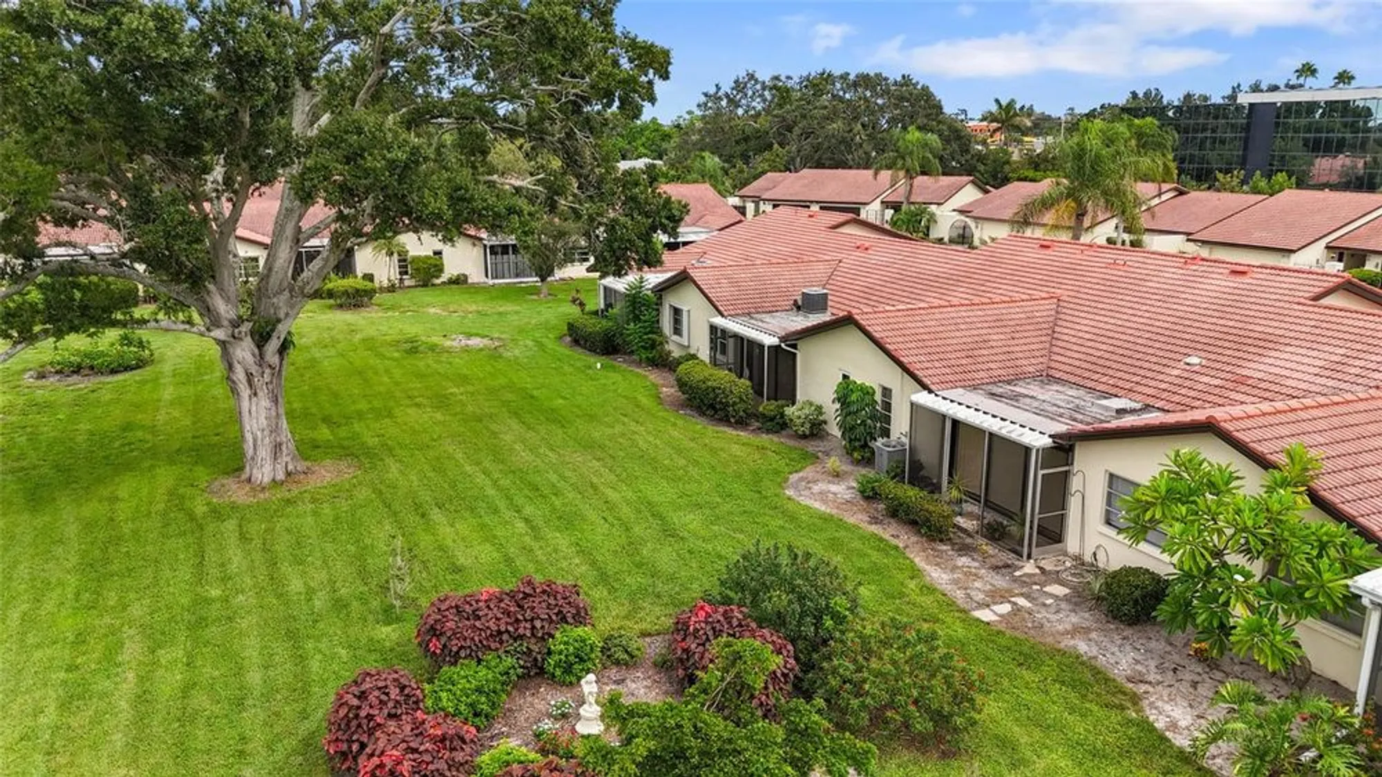 Property Slideshow image 24 of 44 | 3880 el poinier ct # 8702, Sarasota, FL, 34232