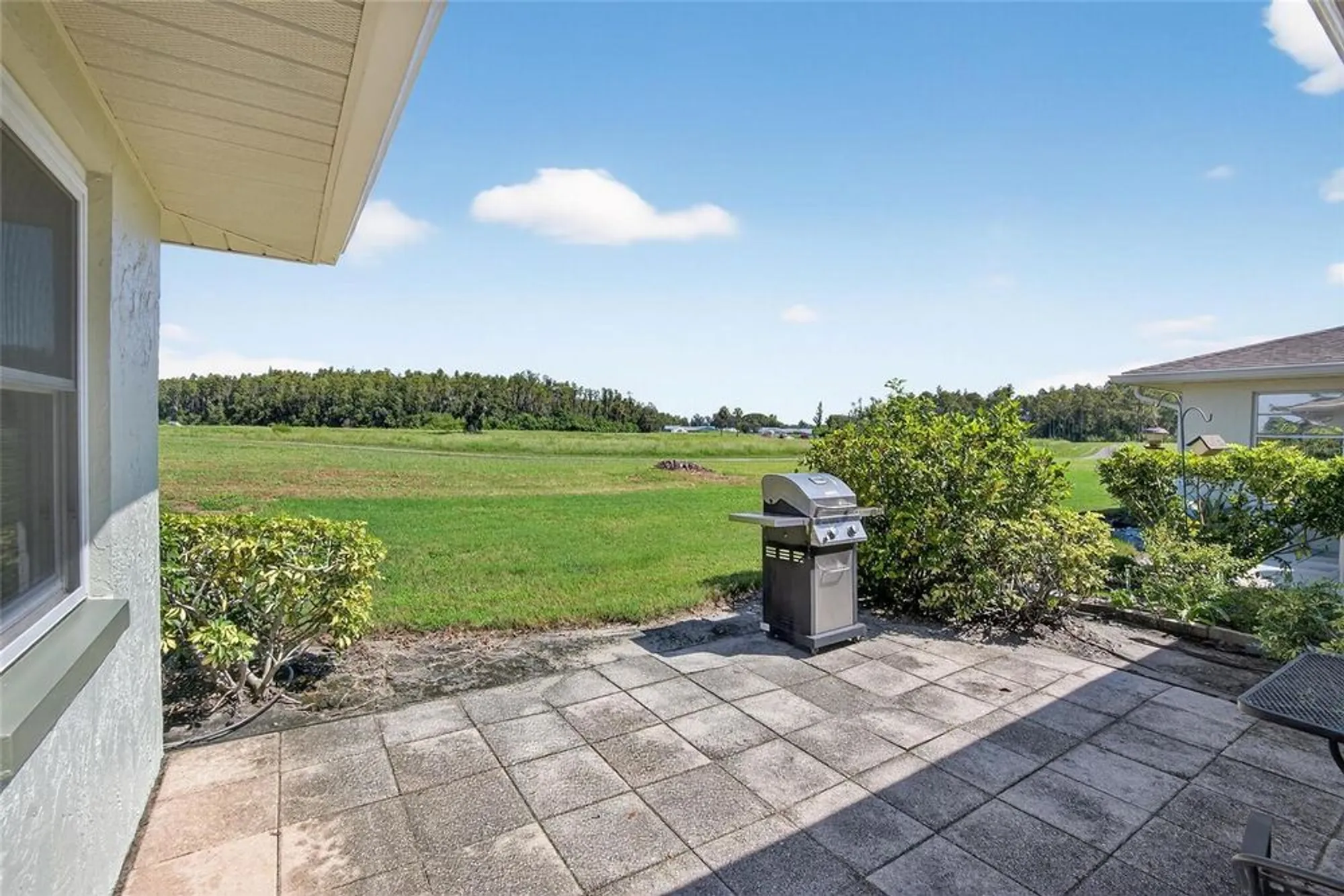 Property Slideshow image 52 of 84 | 1015 harefield cir # 1015, Sun City Center, FL, 33573