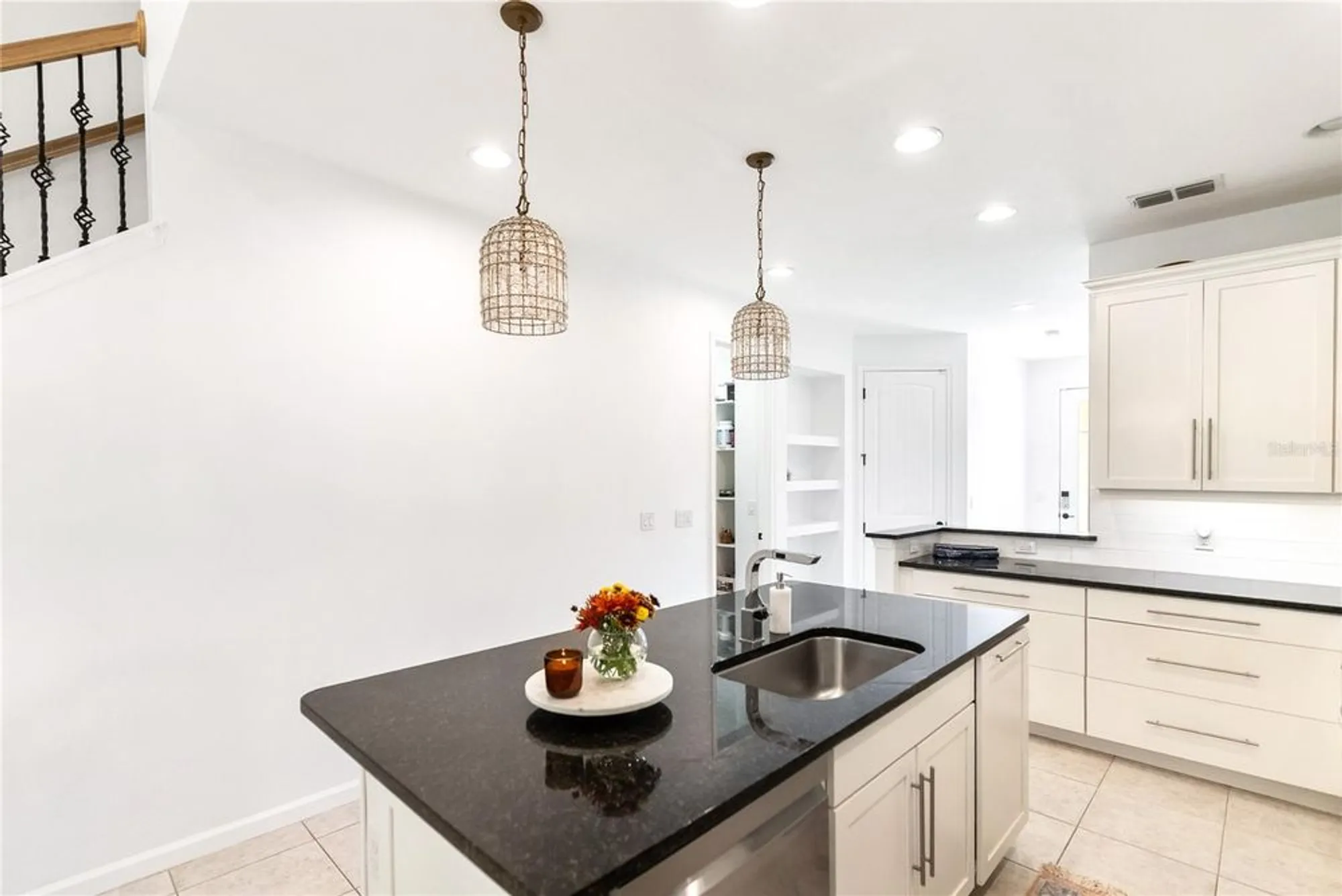 Property Slideshow image 11 of 50 | 11831 meadowgate pl, Bradenton, FL, 34211