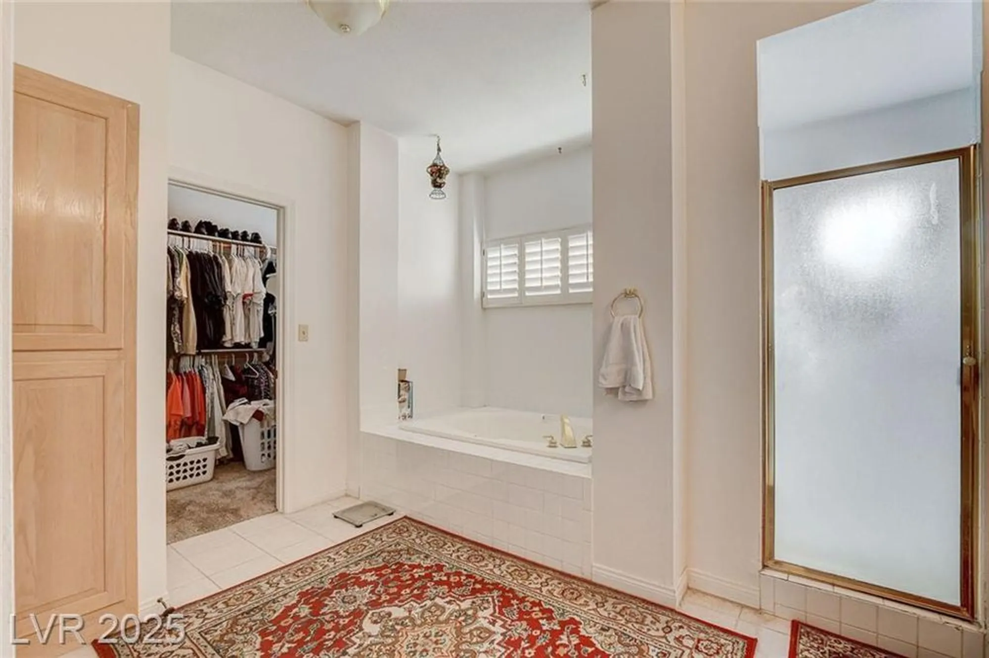 Property Slideshow image 34 of 63 | 352 mill hollow rd, Las Vegas, NV, 89107