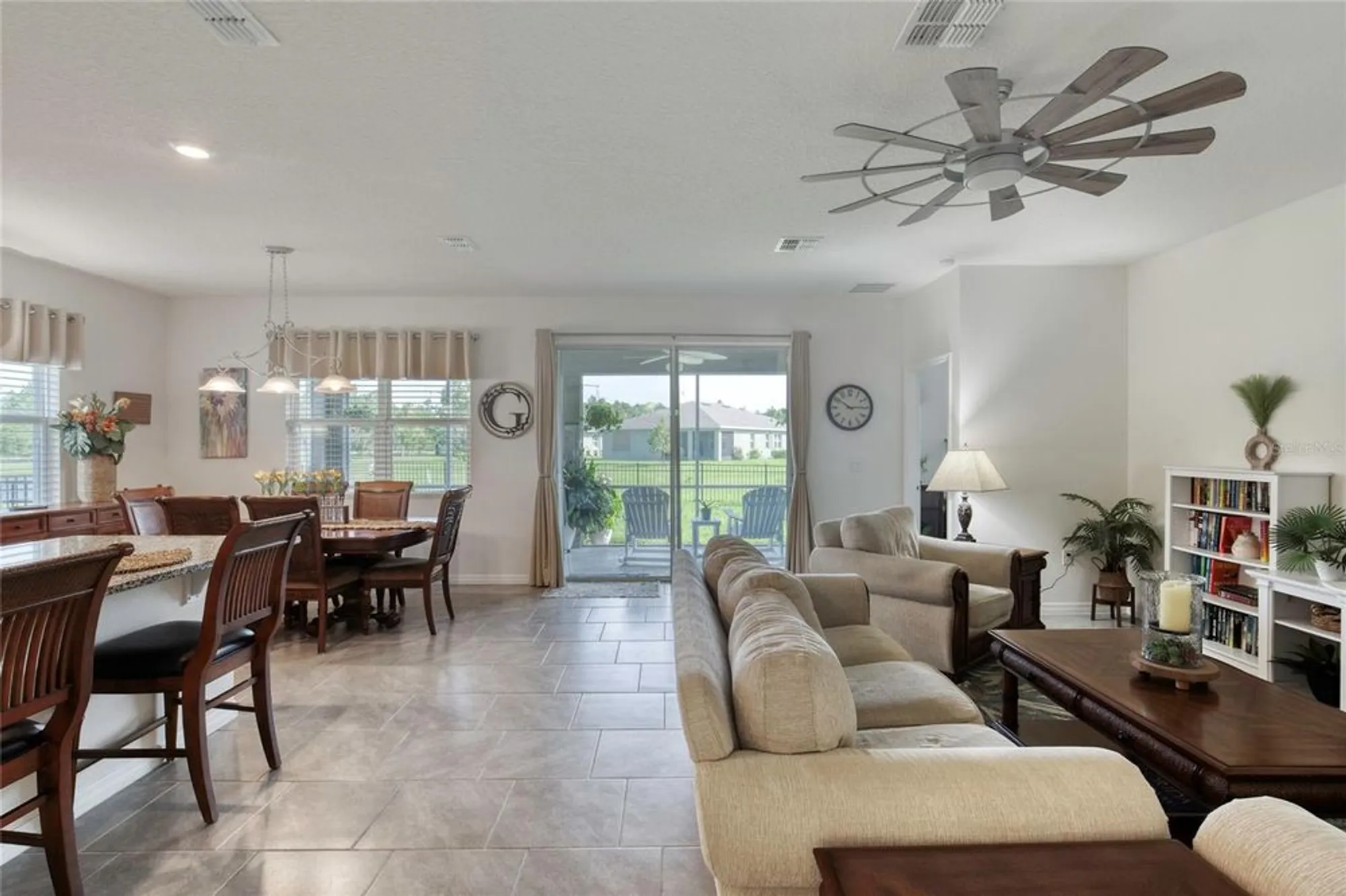 Property Slideshow image 12 of 47 | 6 fox lair ct, Ormond Beach, FL, 32174