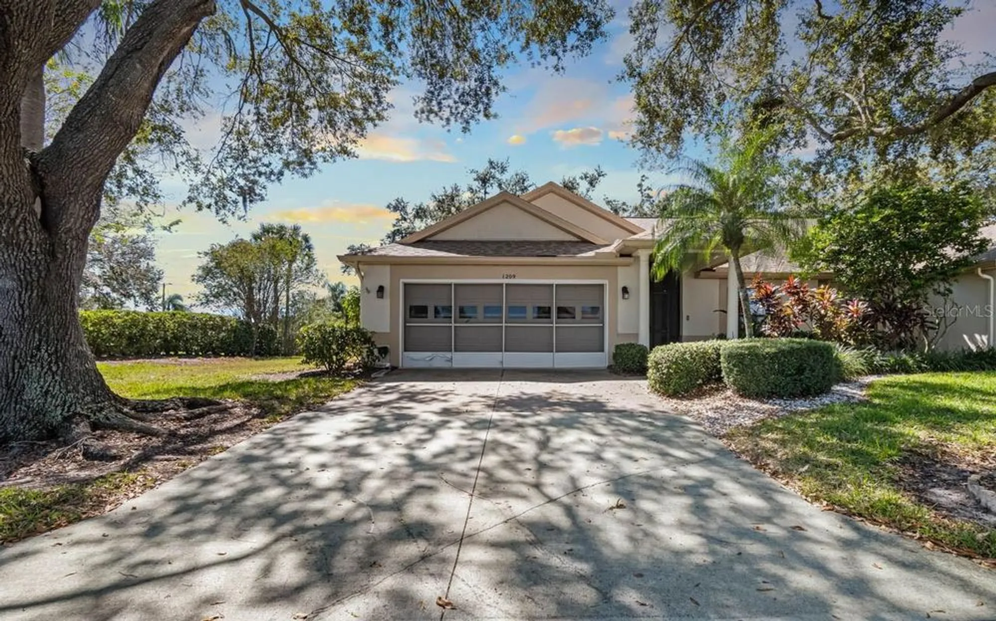 Property Slideshow image 36 of 54 | 1209 litchfield dr # 42, Sun City Center, FL, 33573