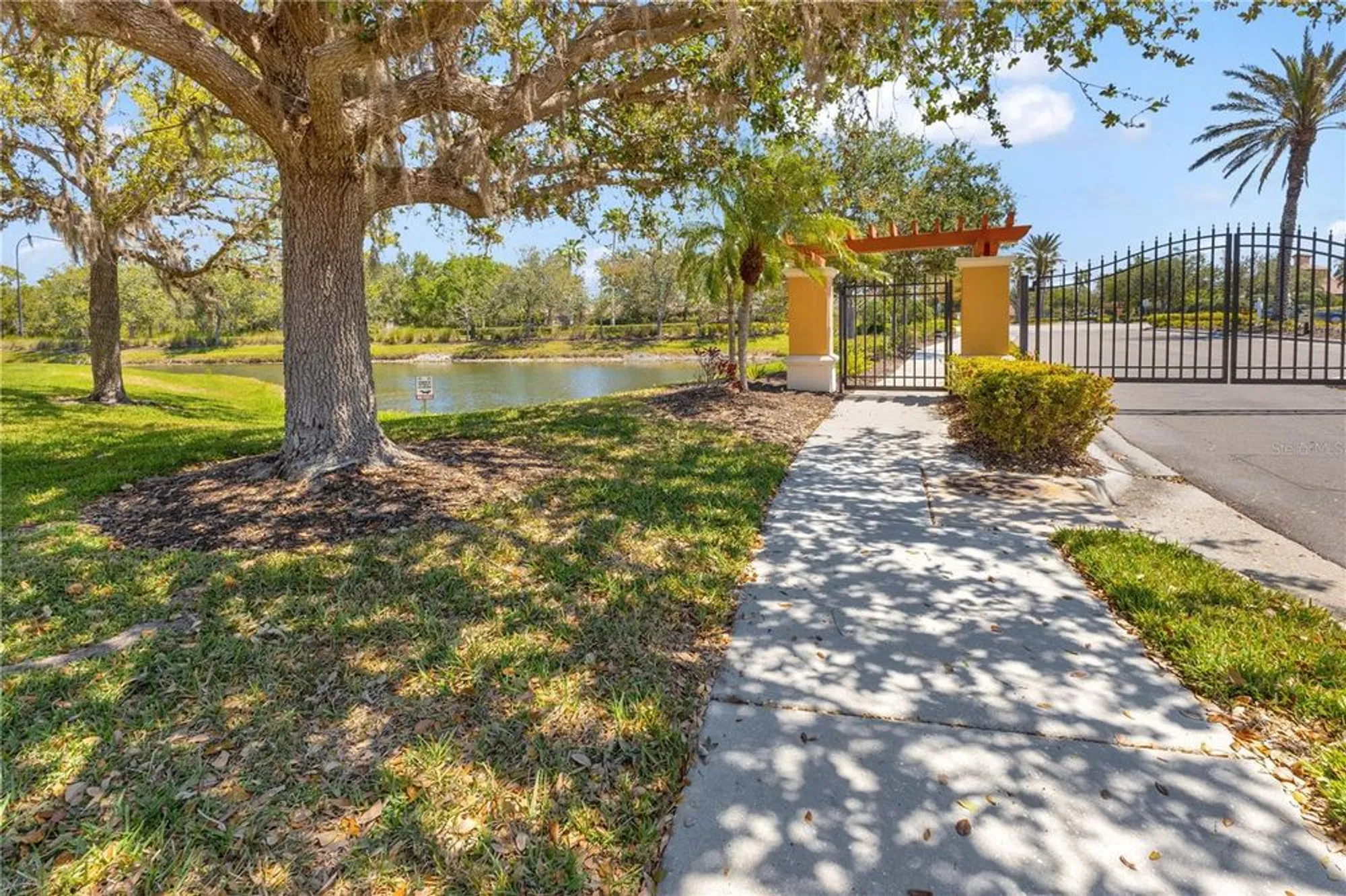 Property Slideshow image 33 of 44 | 2064 batello dr, Venice, FL, 34292
