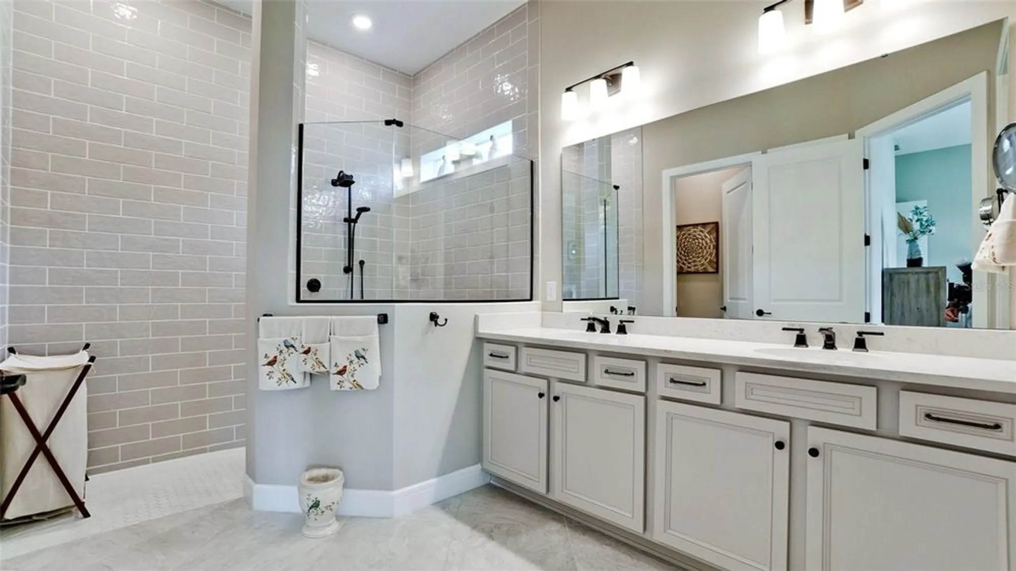 Property Slideshow image 25 of 64 | 8609 seascape cv, Parrish, FL, 34219