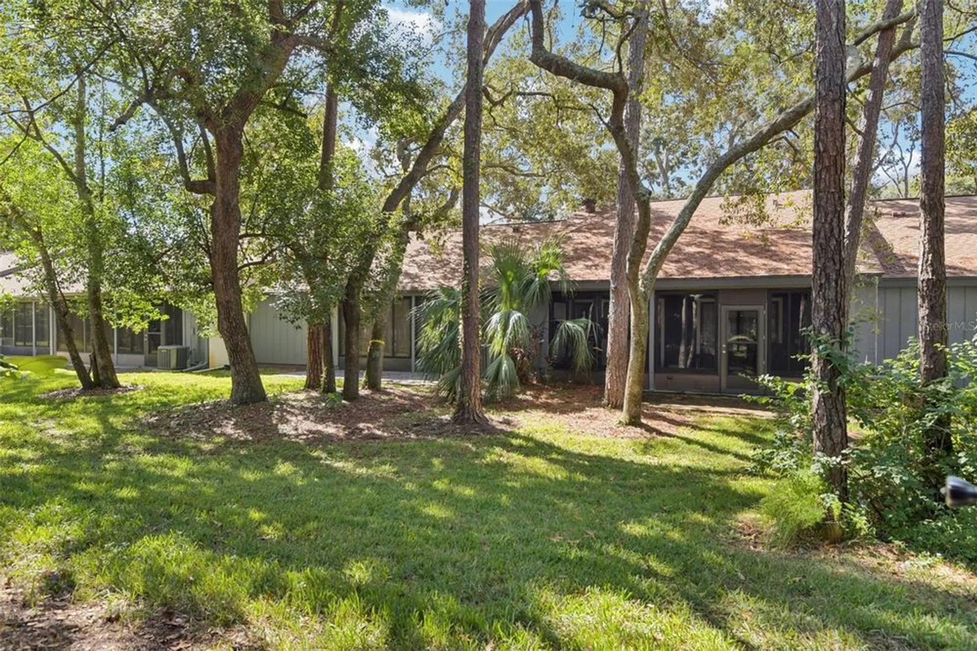 Property Slideshow image 21 of 31 | 2129 point o woods ct, Spring Hill, FL, 34606