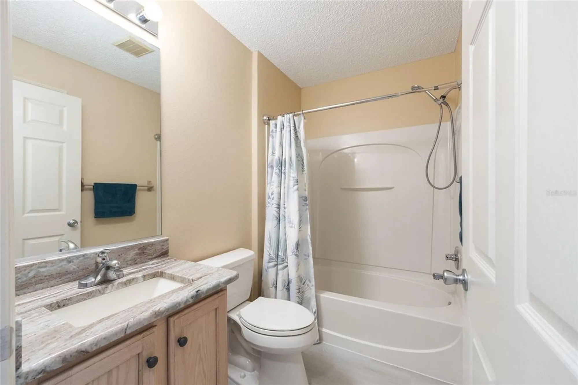 Property Slideshow image 21 of 32 | 3360 oakdale pl, The Villages, FL, 32162