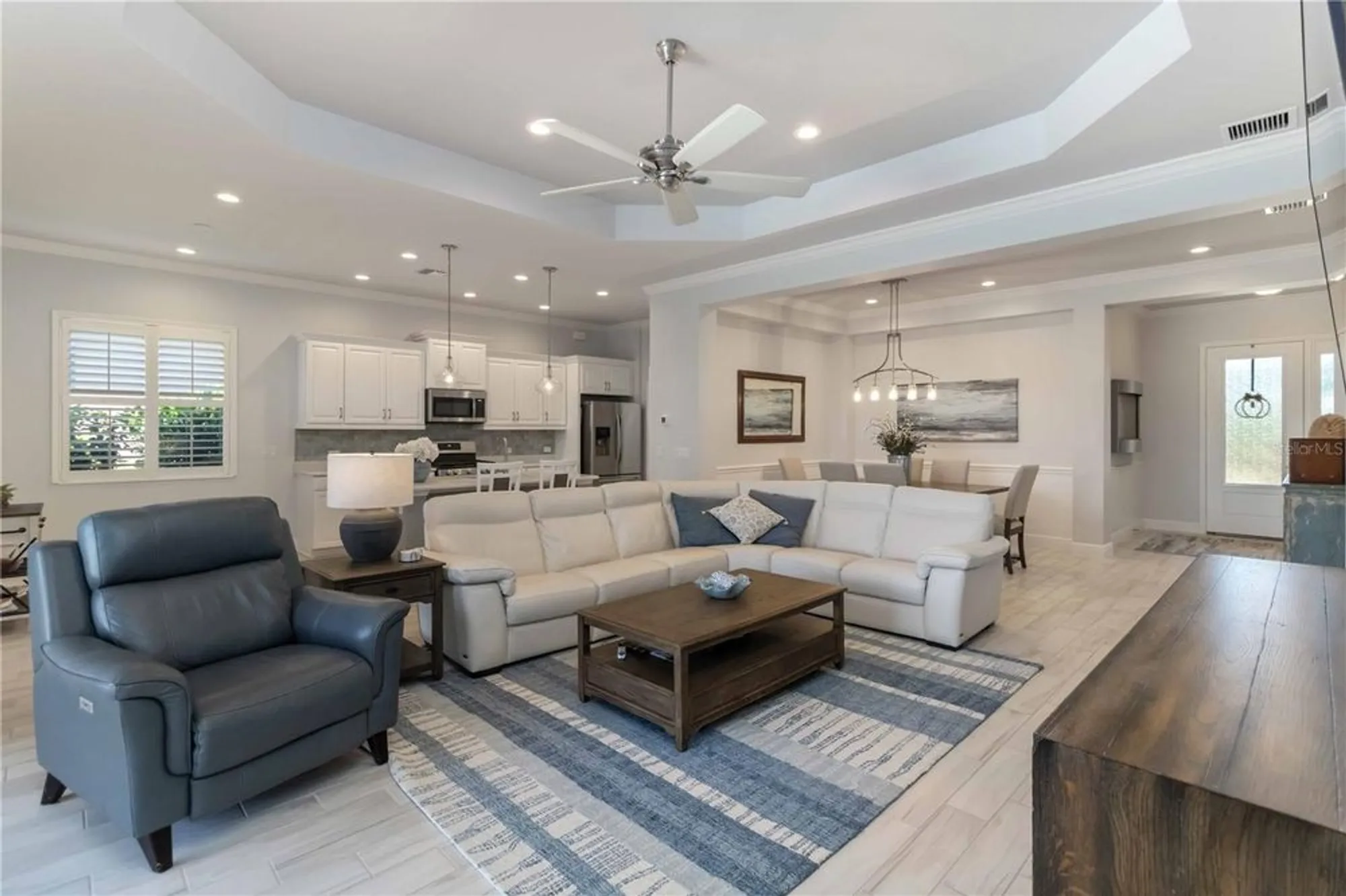 Property Slideshow image 13 of 62 | 26890 weiskopf dr, Englewood, FL, 34223