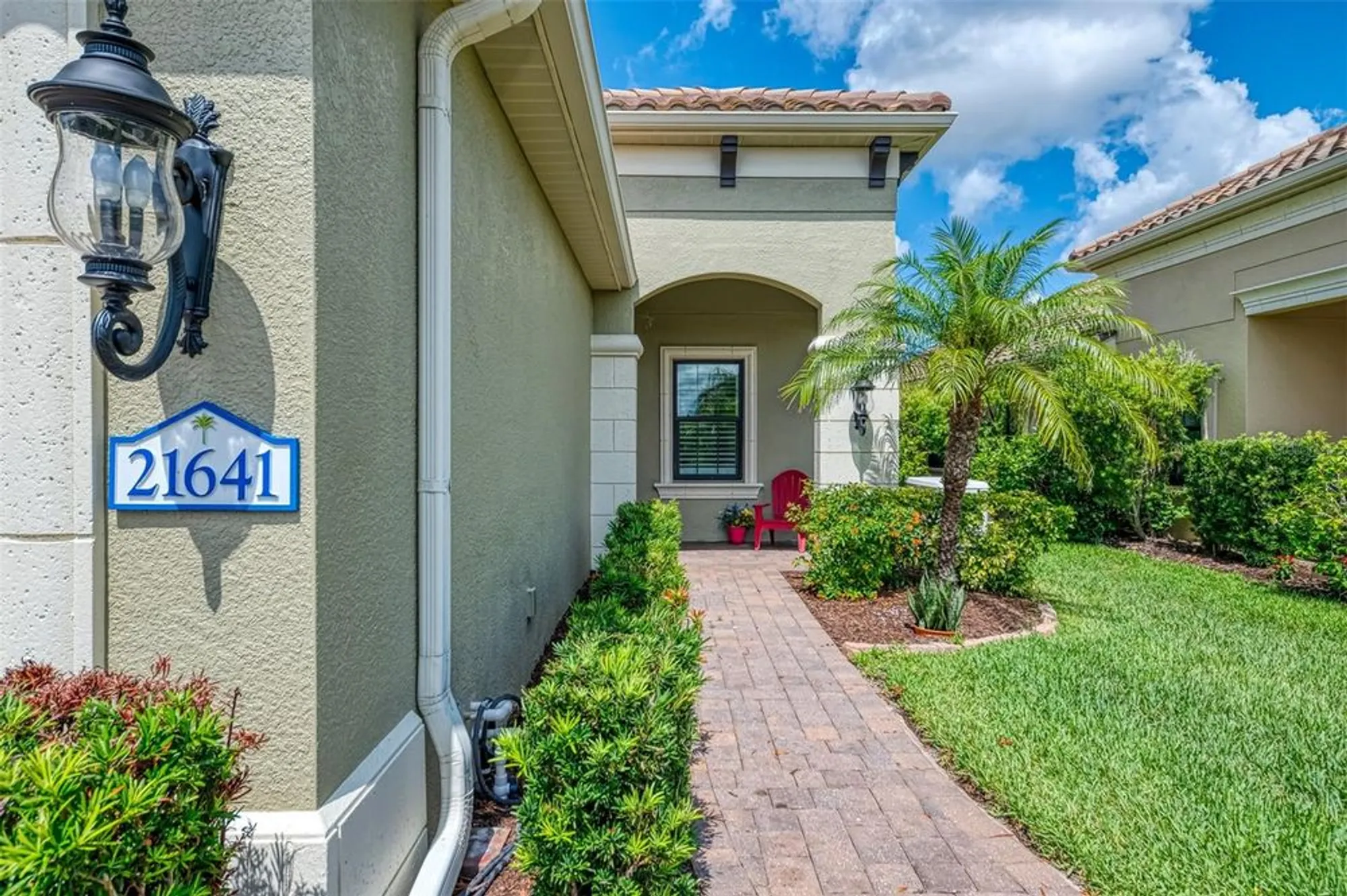 Property Slideshow image 4 of 69 | 21641 winter park ct, Venice, FL, 34293