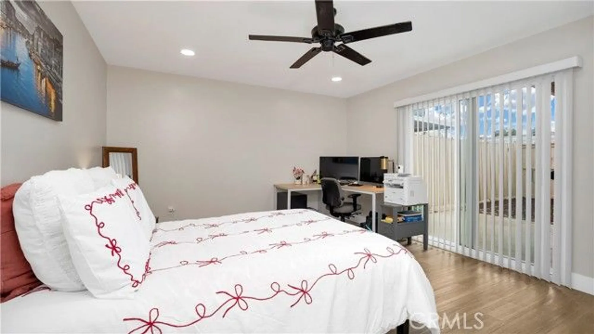 Property Slideshow image 14 of 35 | 27061 sun city blvd, Menifee, CA, 92586