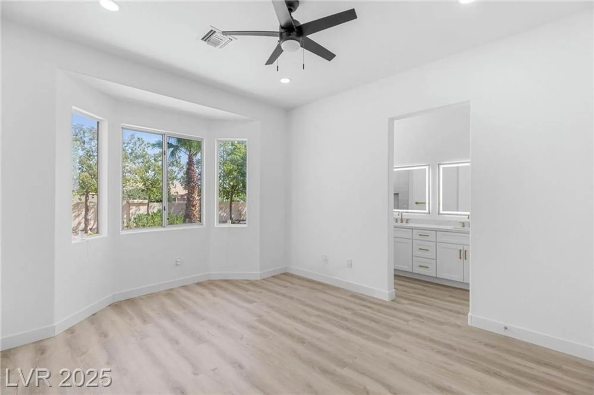 Property Slideshow image 18 of 34 | 10528 cogswell ave, Las Vegas, NV, 89134