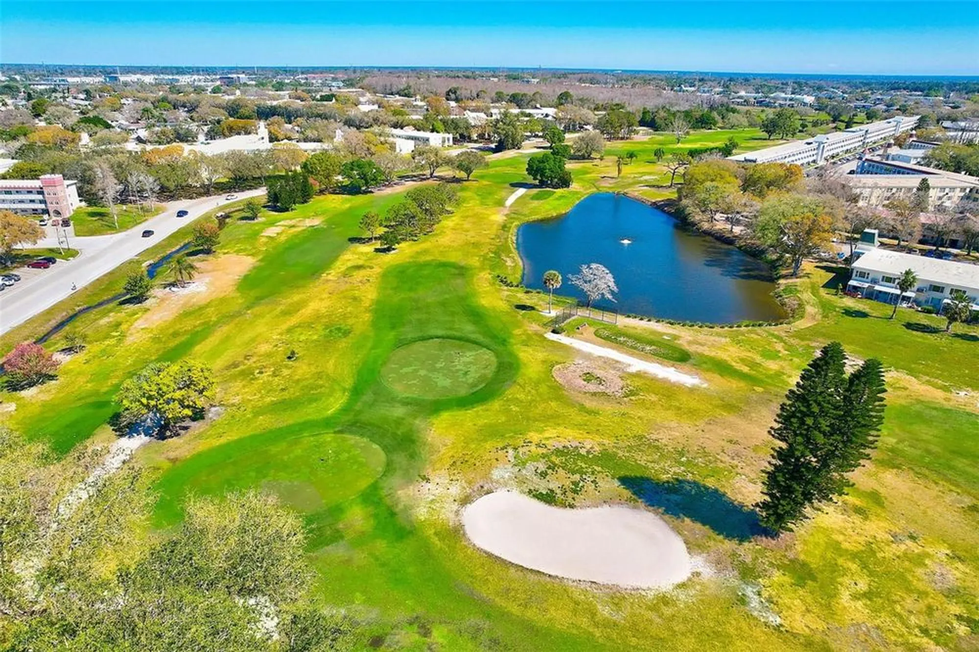 Property Slideshow image 36 of 43 | 2229 americus blvd 25, Clearwater, FL, 33763