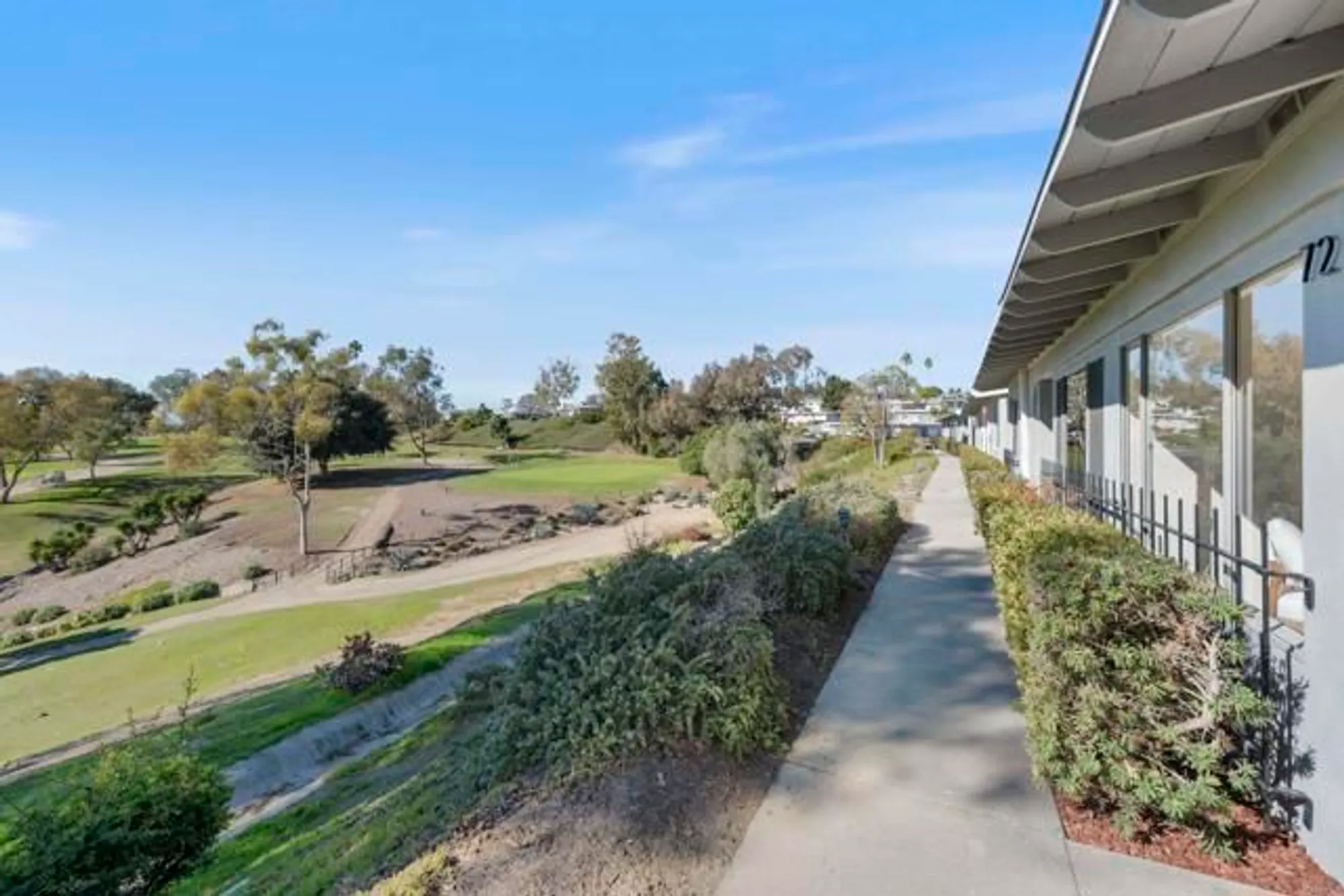 Property Slideshow image 5 of 31 | 3839 vista campana 72, Oceanside, CA, 92057