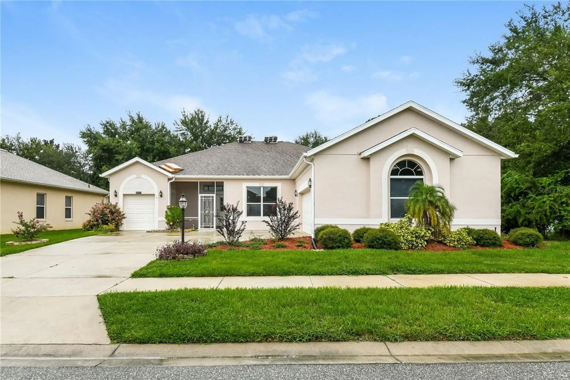 Property Slideshow image 1 of 16 | 25012 laurel valley rd, Leesburg, FL, 34748