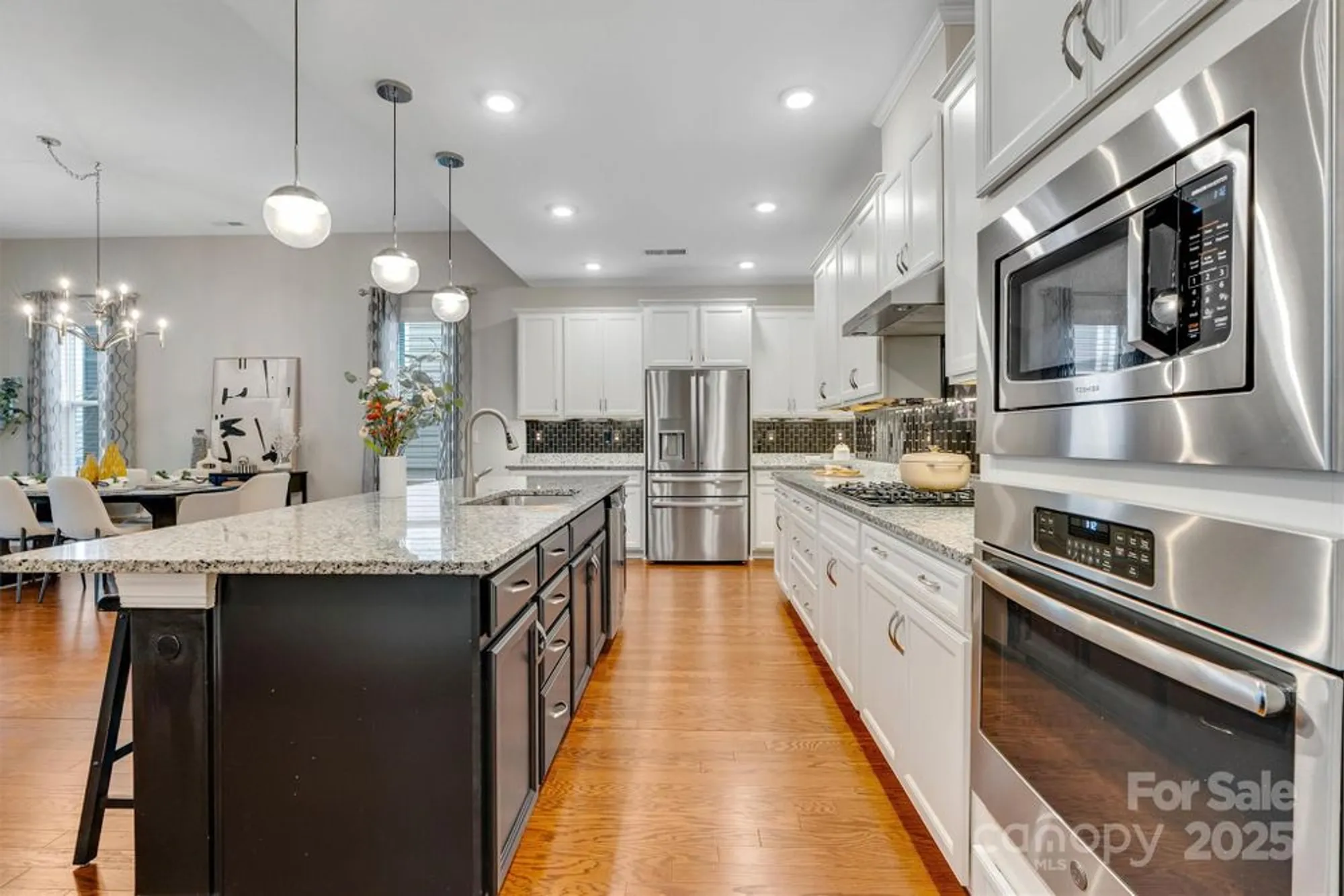 Property Slideshow image 14 of 37 | 8210 festival way, Charlotte, NC, 28215