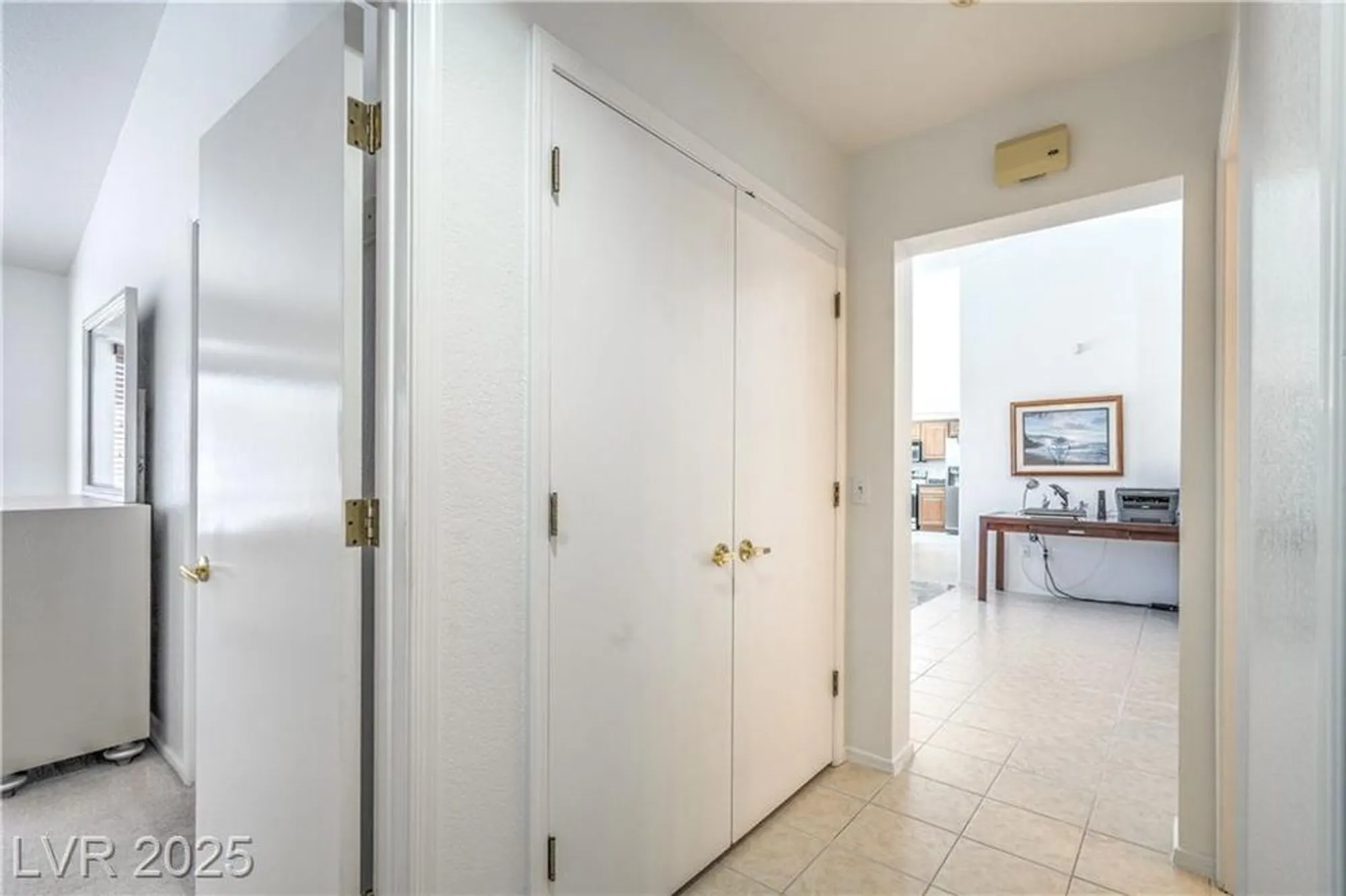 Property Slideshow image 27 of 34 | 8509 festival dr, Las Vegas, NV, 89134