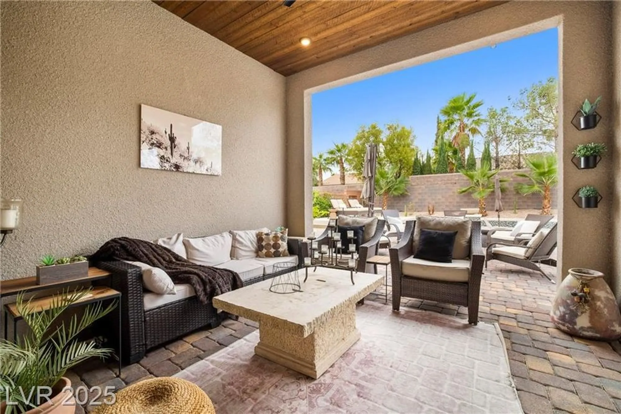 Property Slideshow image 34 of 45 | 10631 silver pond ave, Las Vegas, NV, 89135