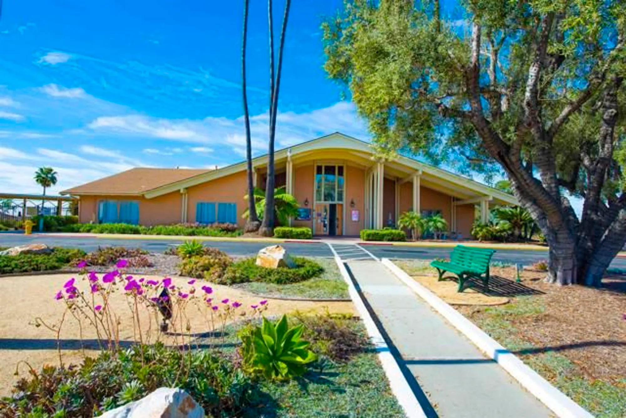 Property Slideshow image 27 of 32 | 3621 vista campana 11, Oceanside, CA, 92057